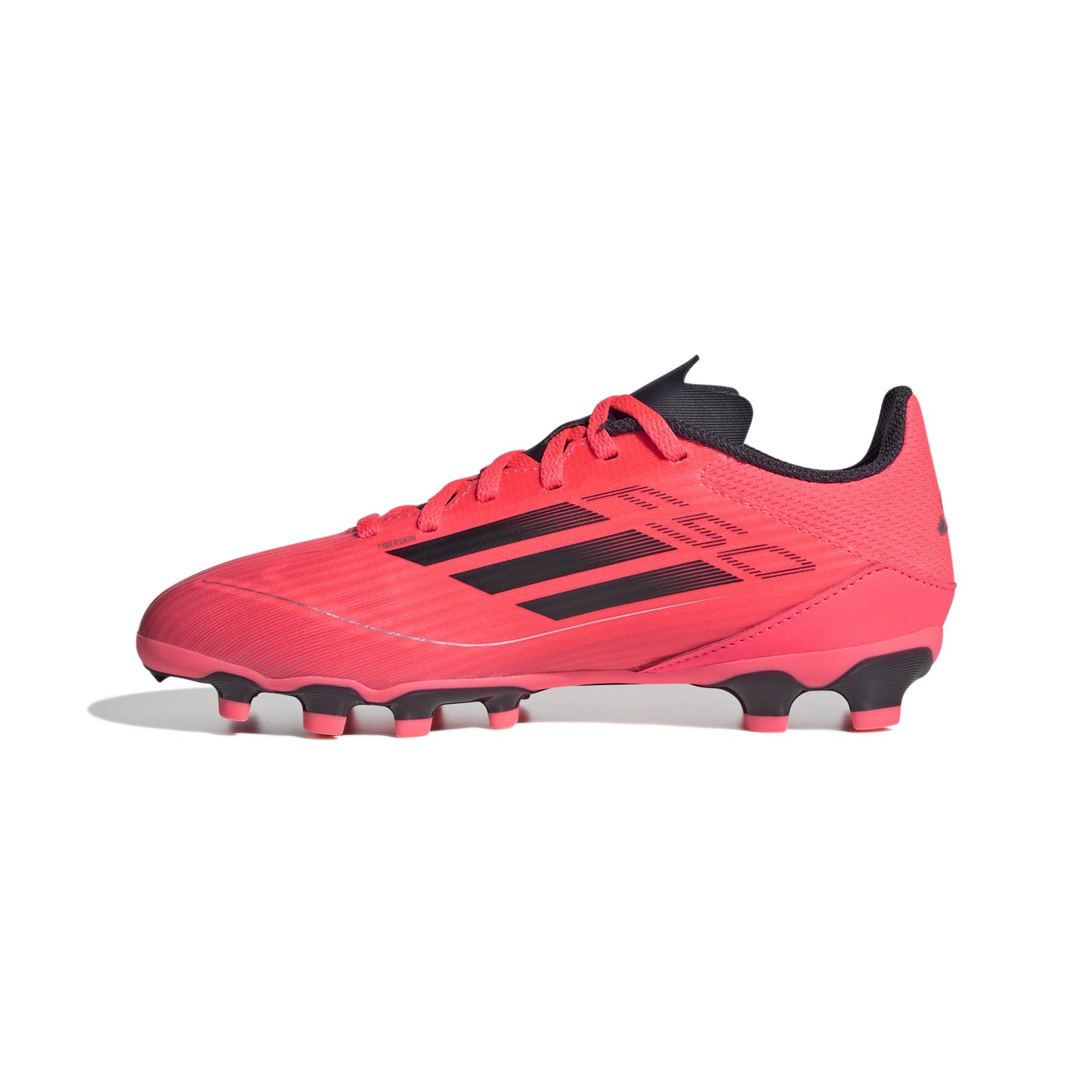 product/a/d/adidas_if1371_4_footwear_photography_side_medial_center_view_white.jpg