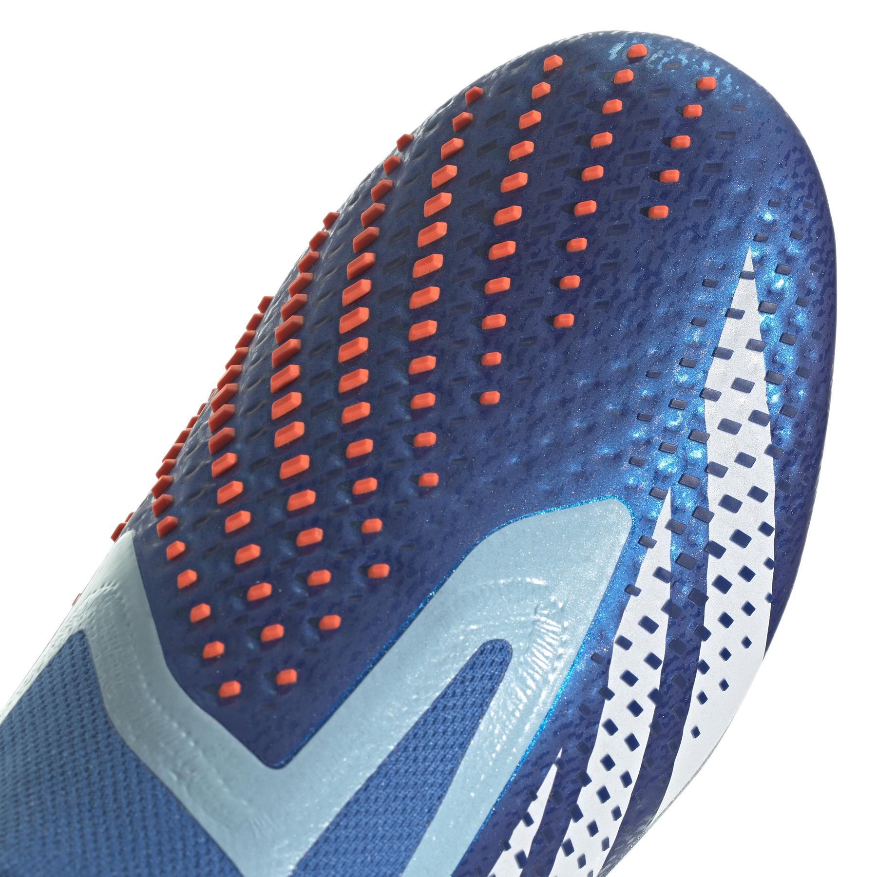product/a/d/adidas_if2304_7_footwear_photography_detail_view_1_white.jpg