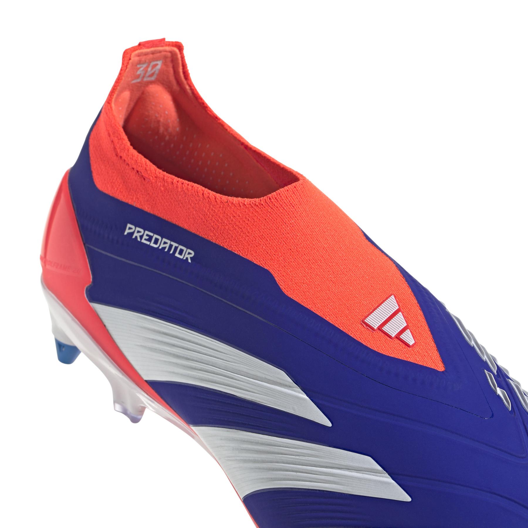 product/a/d/adidas_if6318_8_footwear_photography_detail_view_2_white.jpg