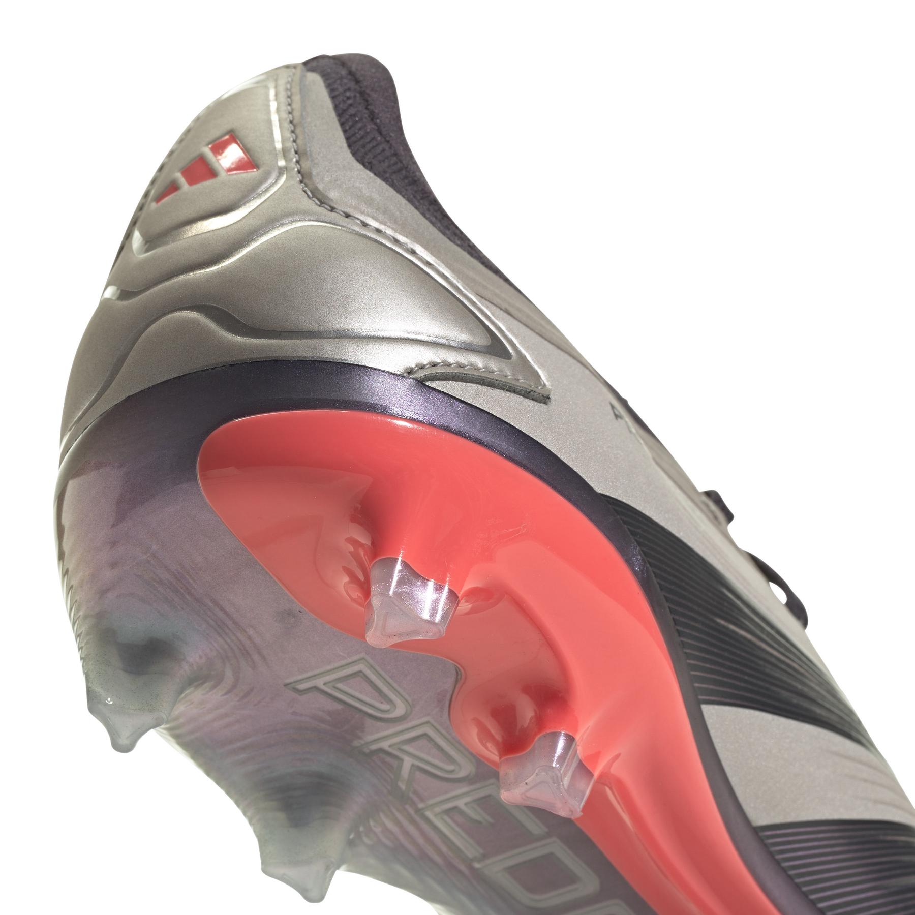 product/a/d/adidas_if6327_8_footwear_photography_detail_view_2_white.jpg