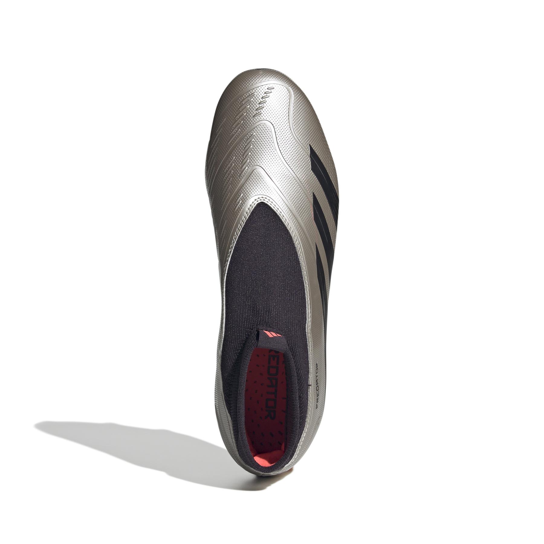 product/a/d/adidas_if6331_2_footwear_photography_top_portrait_view_white.jpg