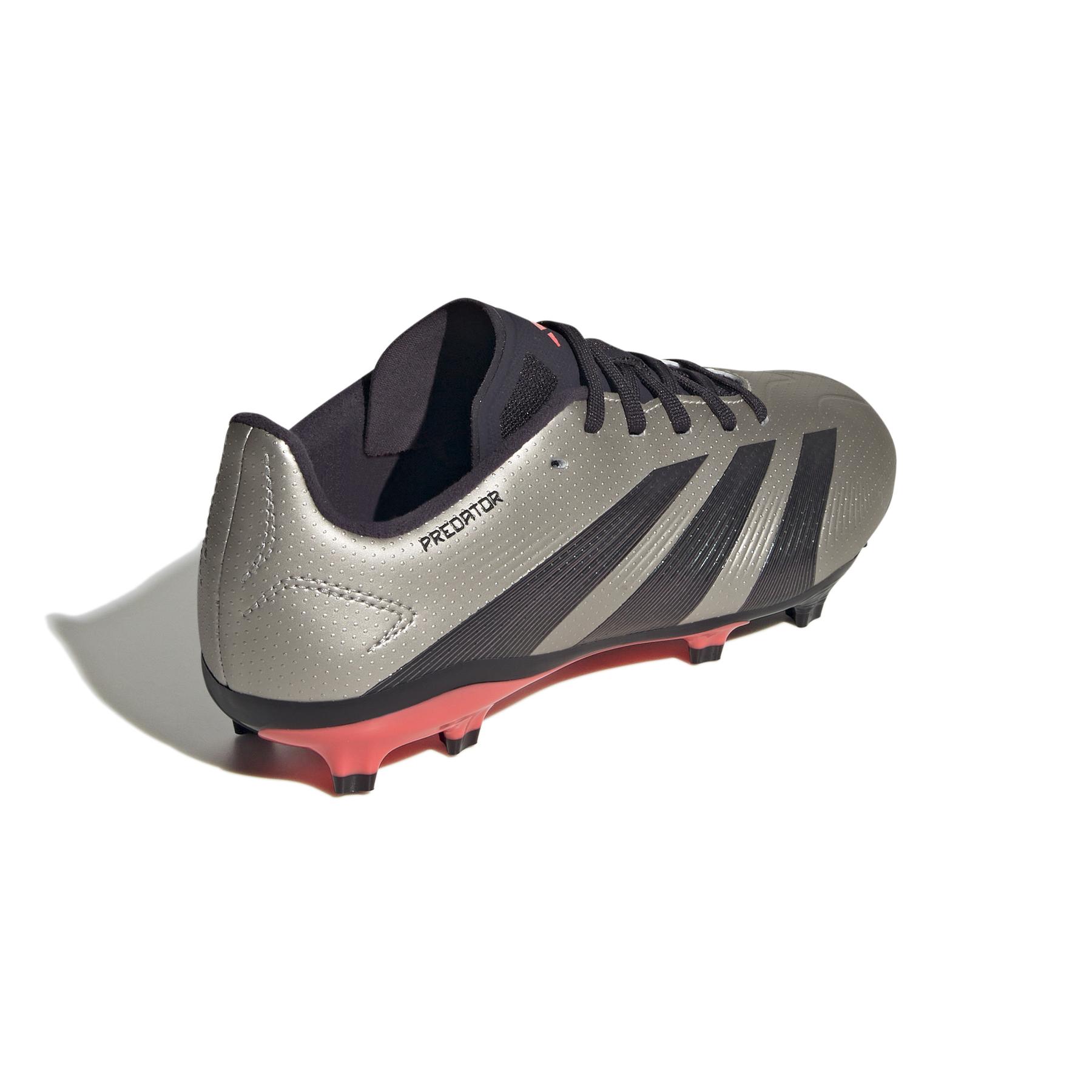 product/a/d/adidas_if6354_6_footwear_photography_back_lateral_top_view_white.jpg