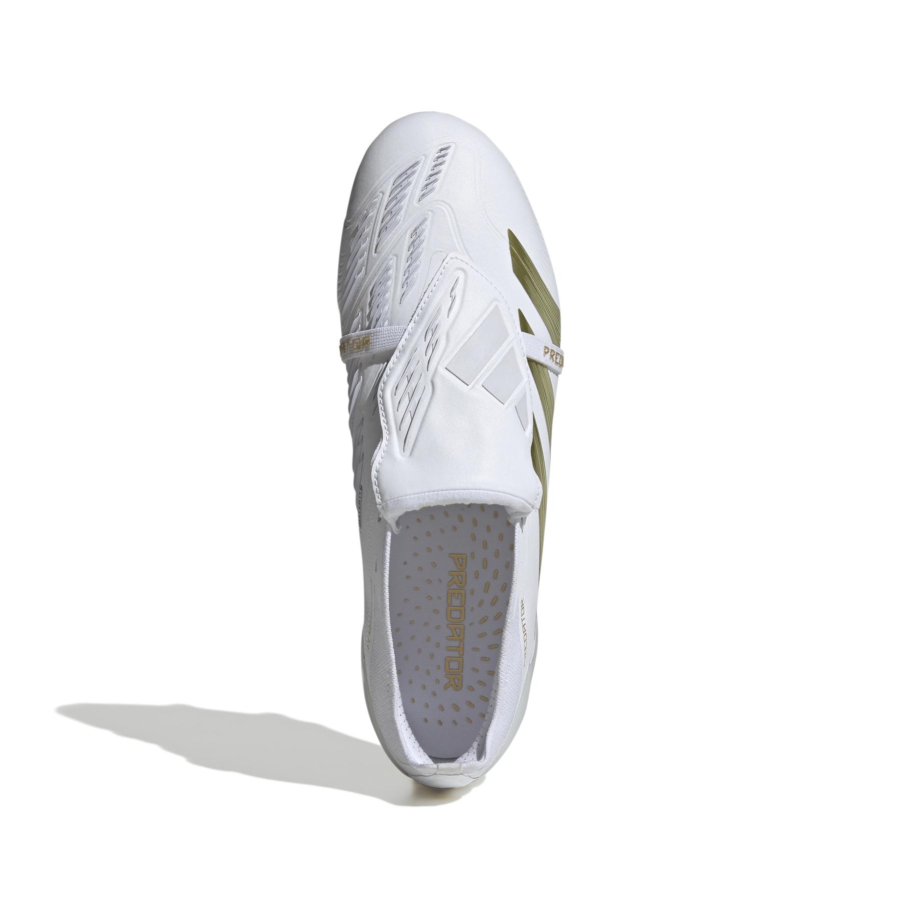 product/a/d/adidas_if6445_2_footwear_photography_top_portrait_view_white.jpg