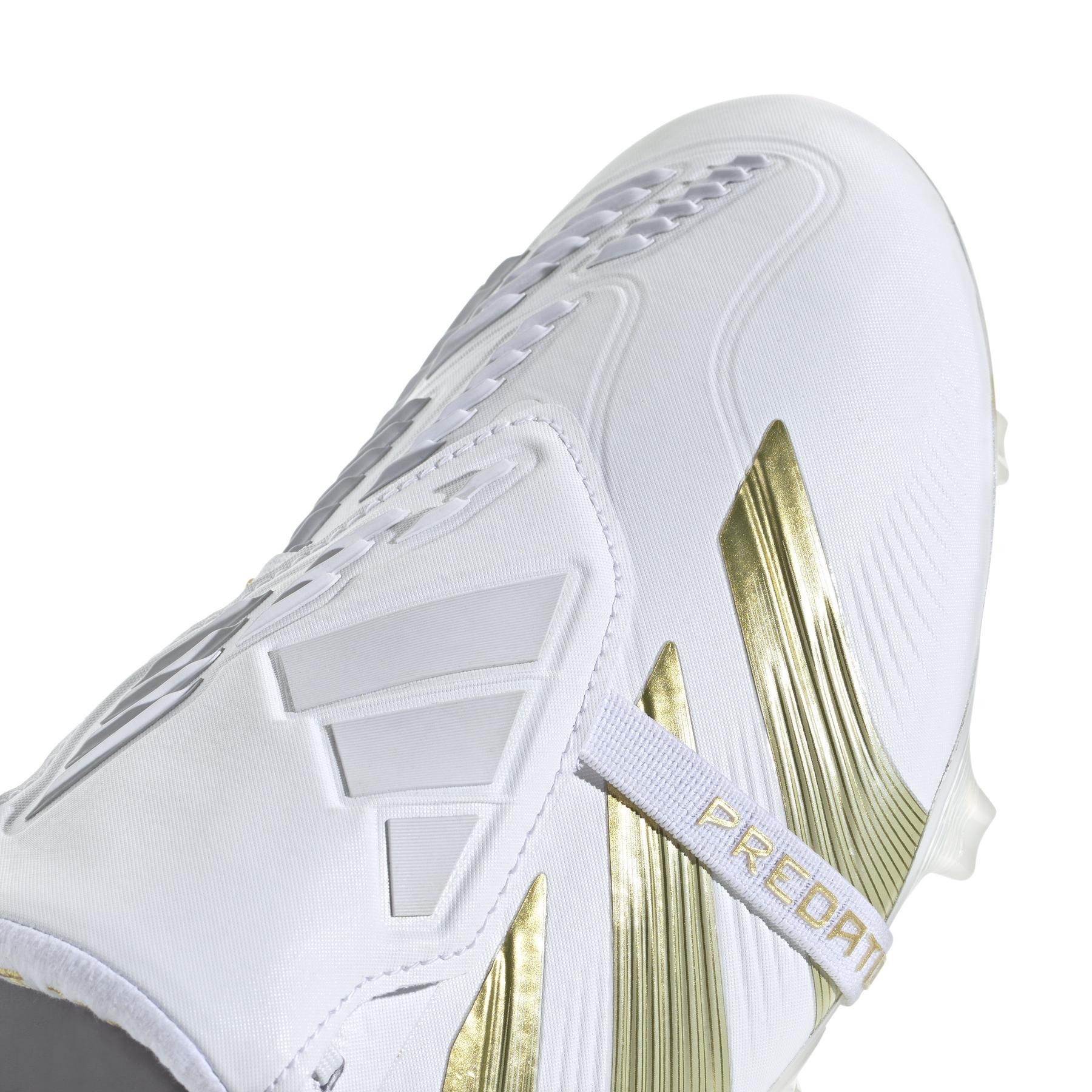 product/a/d/adidas_if6445_8_footwear_photography_detail_view_2_white.jpg