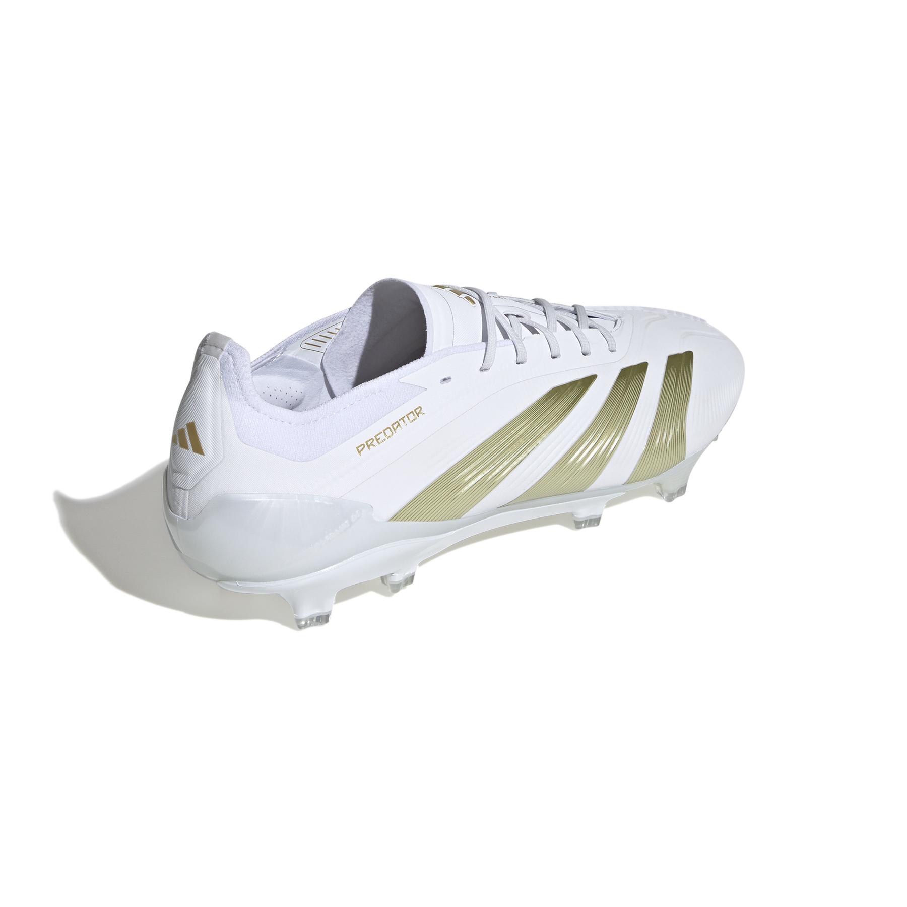 product/a/d/adidas_ig4009_6_footwear_photography_back_lateral_top_view_white.jpg