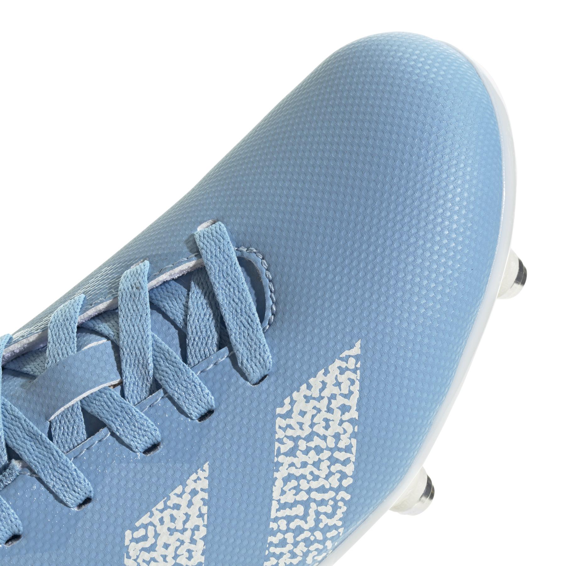 product/a/d/adidas_ig4019_8_footwear_photography_detail_view_1_white-nw120924.jpg