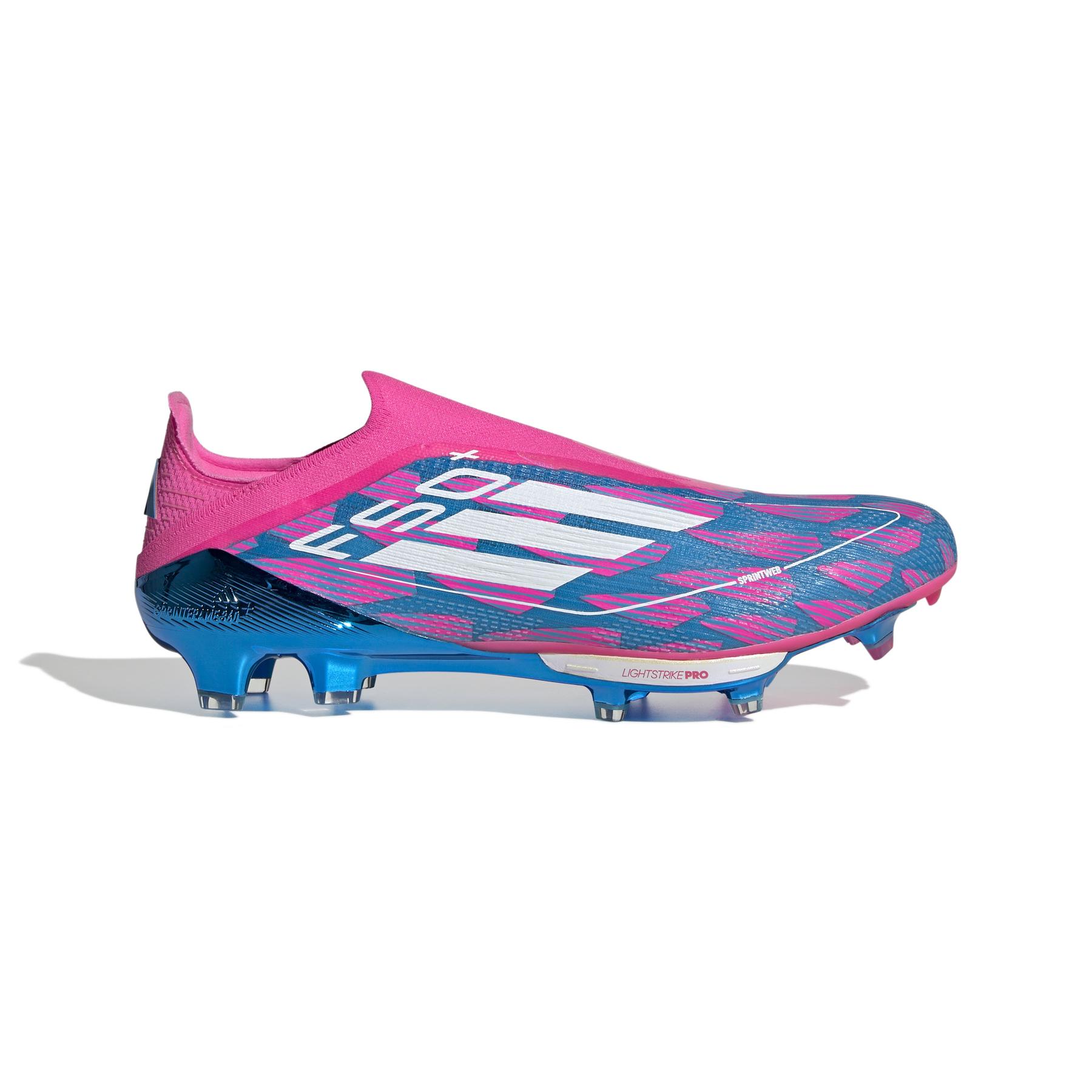 product/a/d/adidas_ig4324_1_footwear_photography_side_lateral_center_view_white.jpg