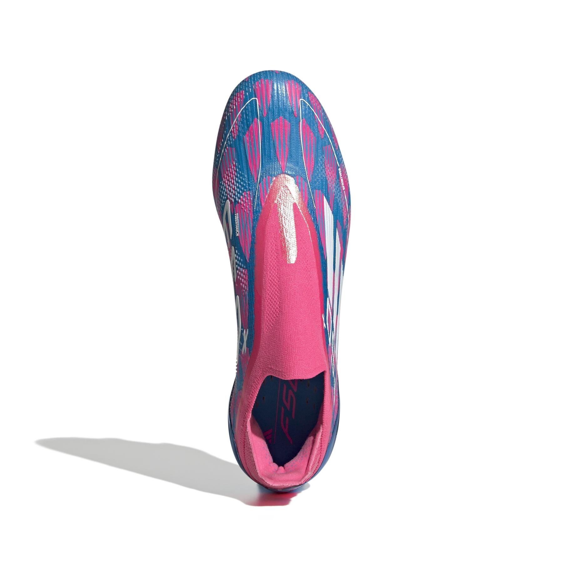 product/a/d/adidas_ig4324_2_footwear_photography_top_portrait_view_white.jpg