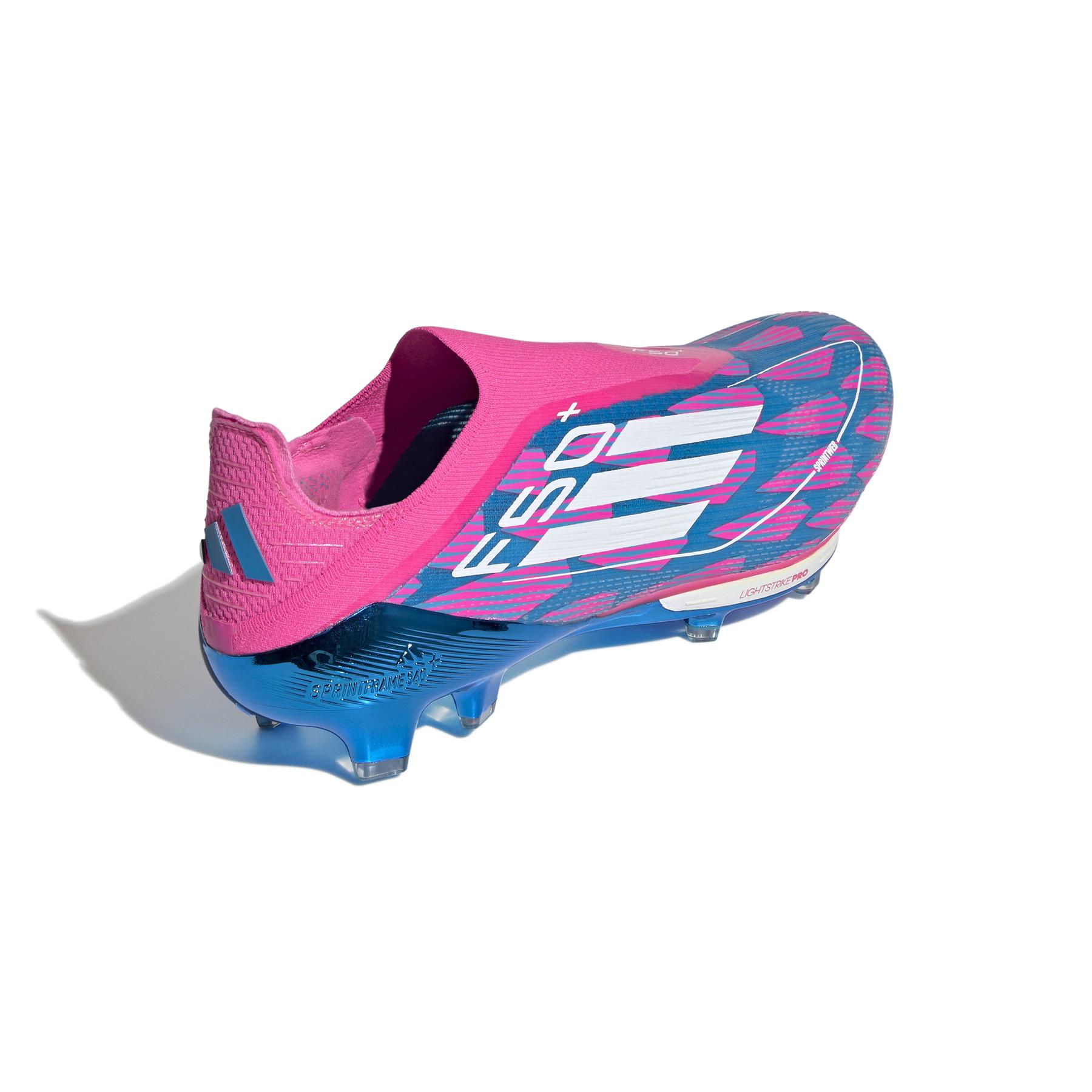 product/a/d/adidas_ig4324_6_footwear_photography_back_lateral_top_view_white.jpg