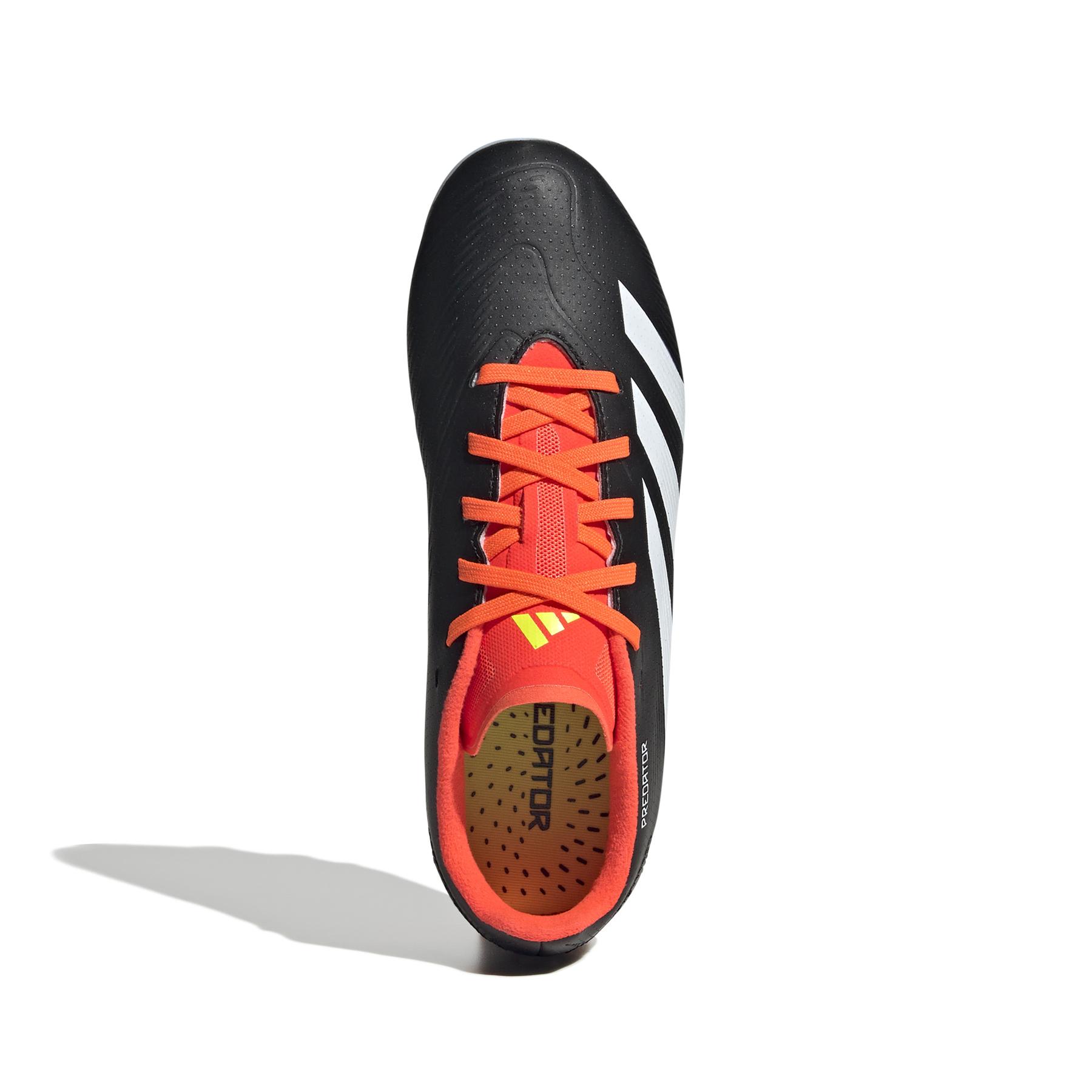 product/a/d/adidas_ig5440_2_footwear_photography_top_portrait_view_white-030824.jpg