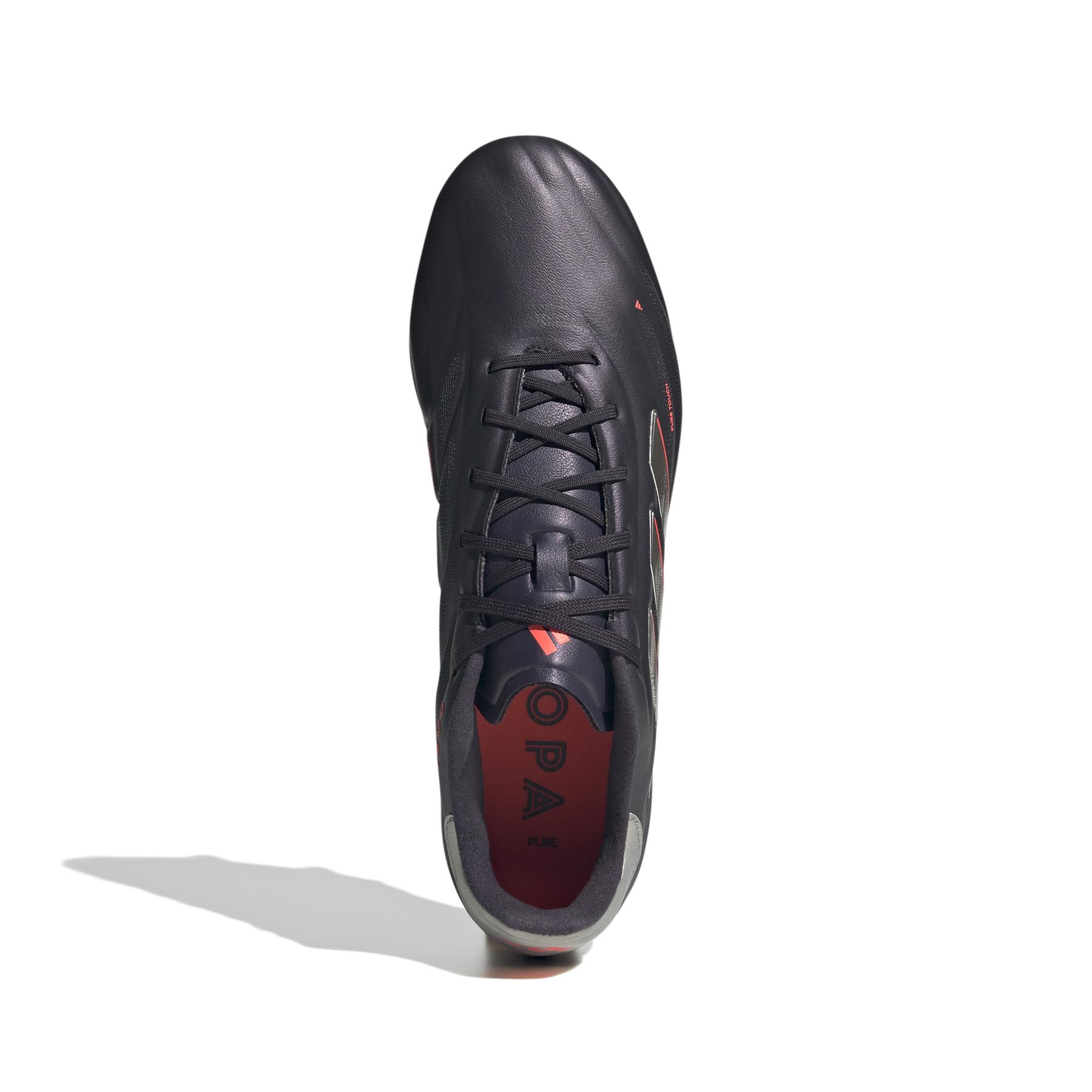 product/a/d/adidas_ig6403_2_footwear_photography_top_portrait_view_white.jpg