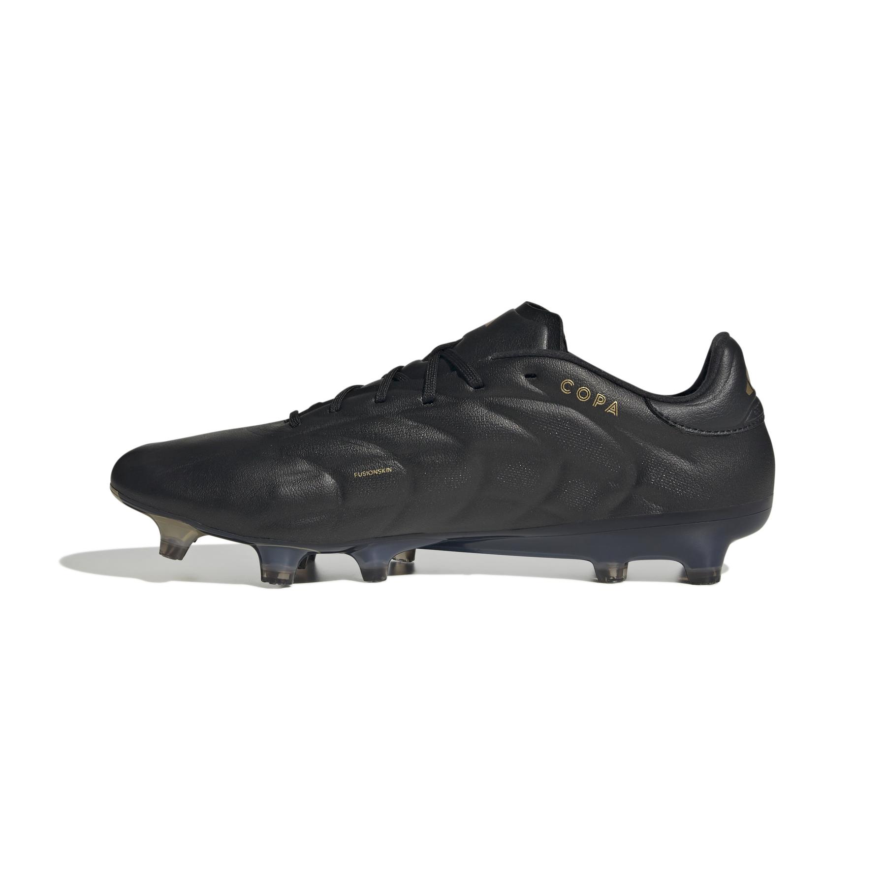 product/a/d/adidas_ig6404_4_footwear_photography_side_medial_center_view_white.jpg