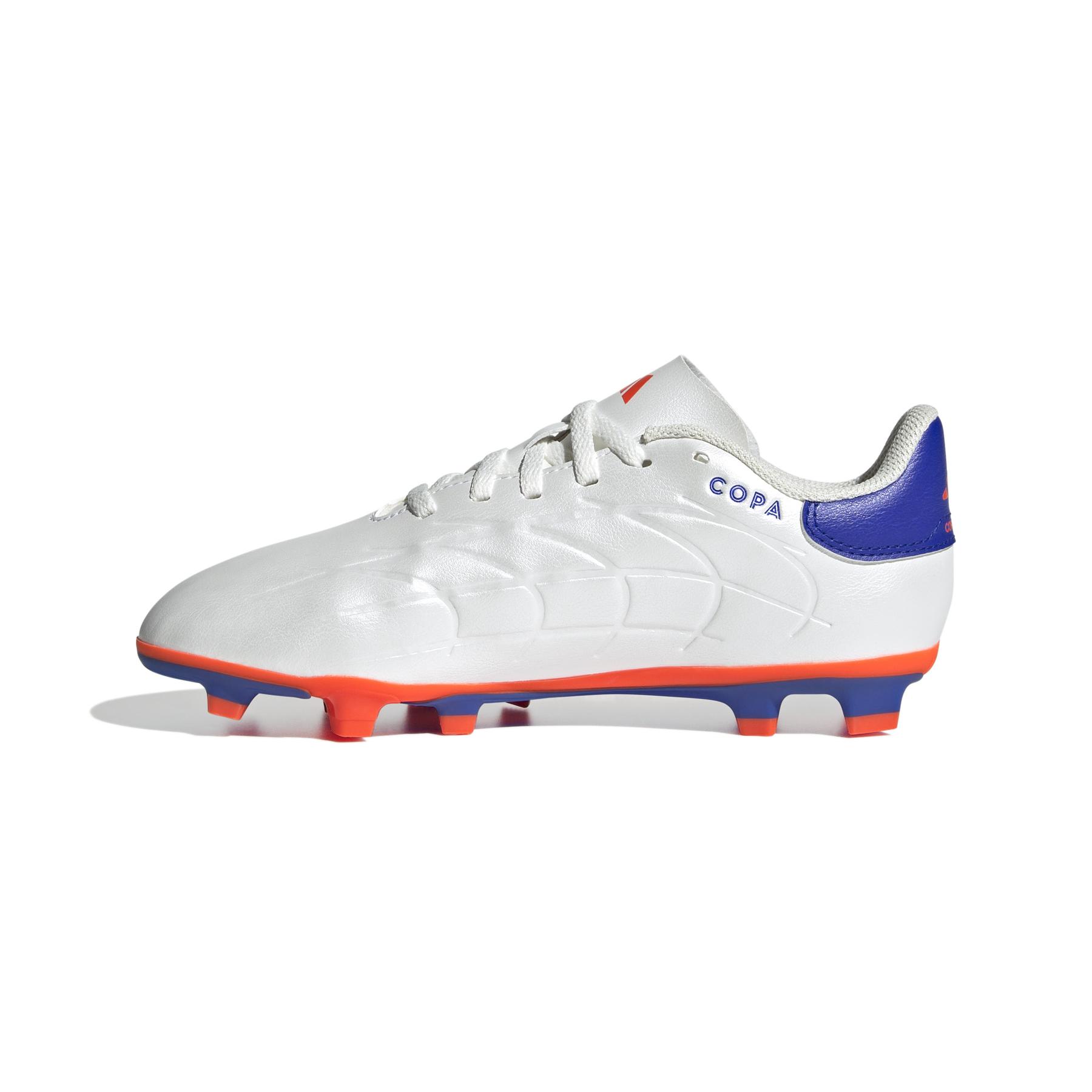 product/a/d/adidas_ig6412_4_footwear_photography_side_medial_center_view_white.jpg
