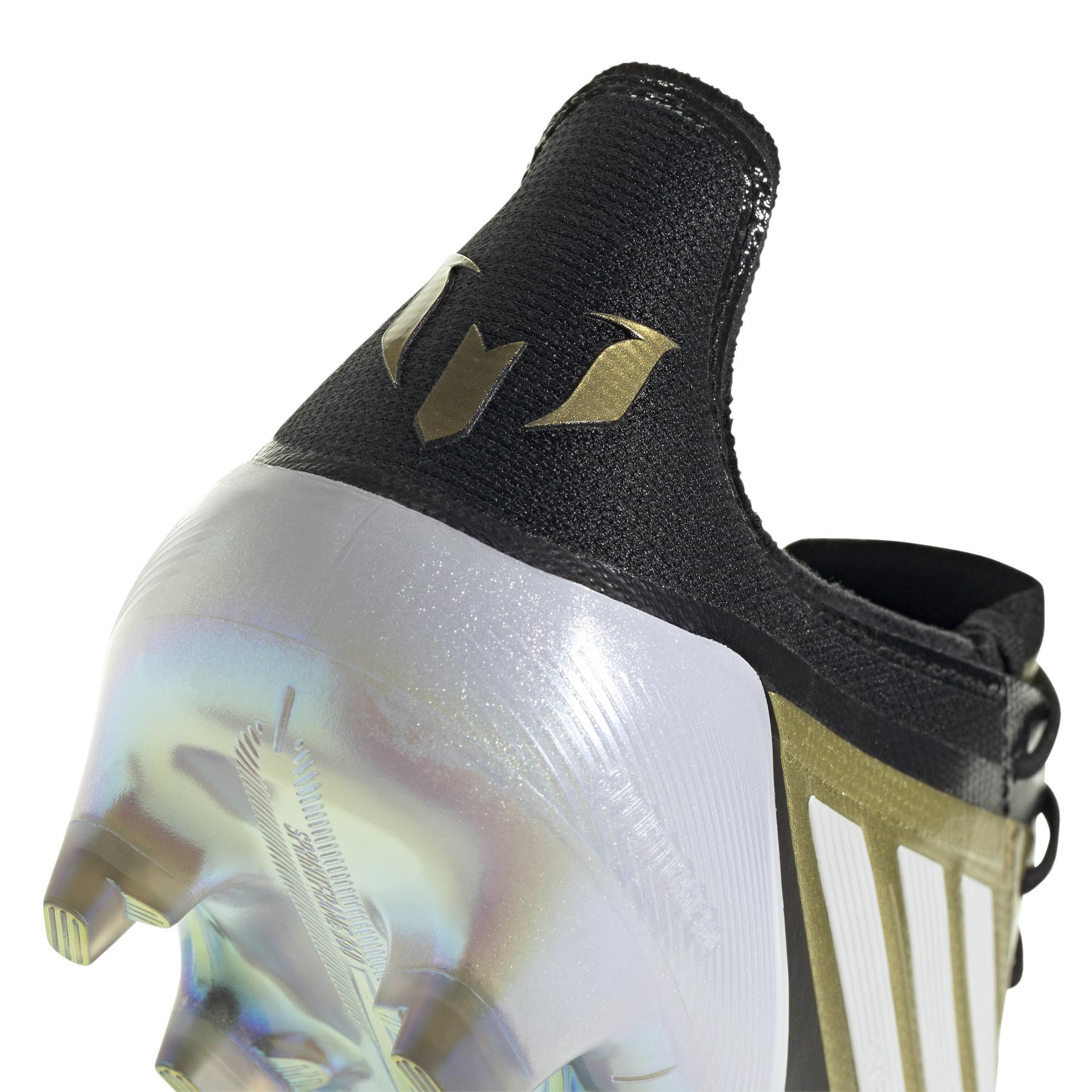 product/a/d/adidas_ig6717_8_footwear_photography_detail_view_2_white.jpg