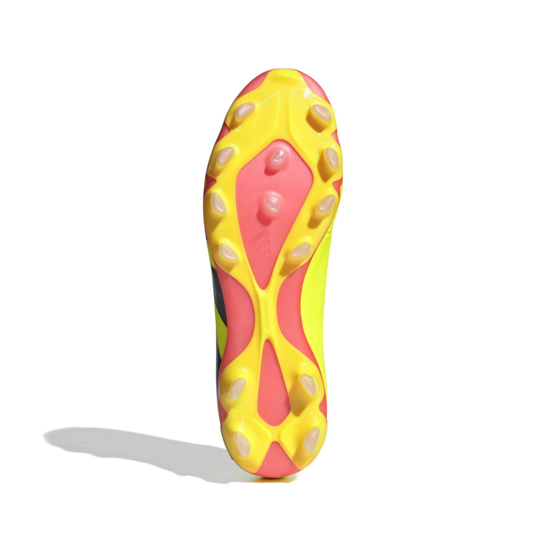 product/a/d/adidas_ig7732_3_footwear_photography_bottom_view_white.jpg