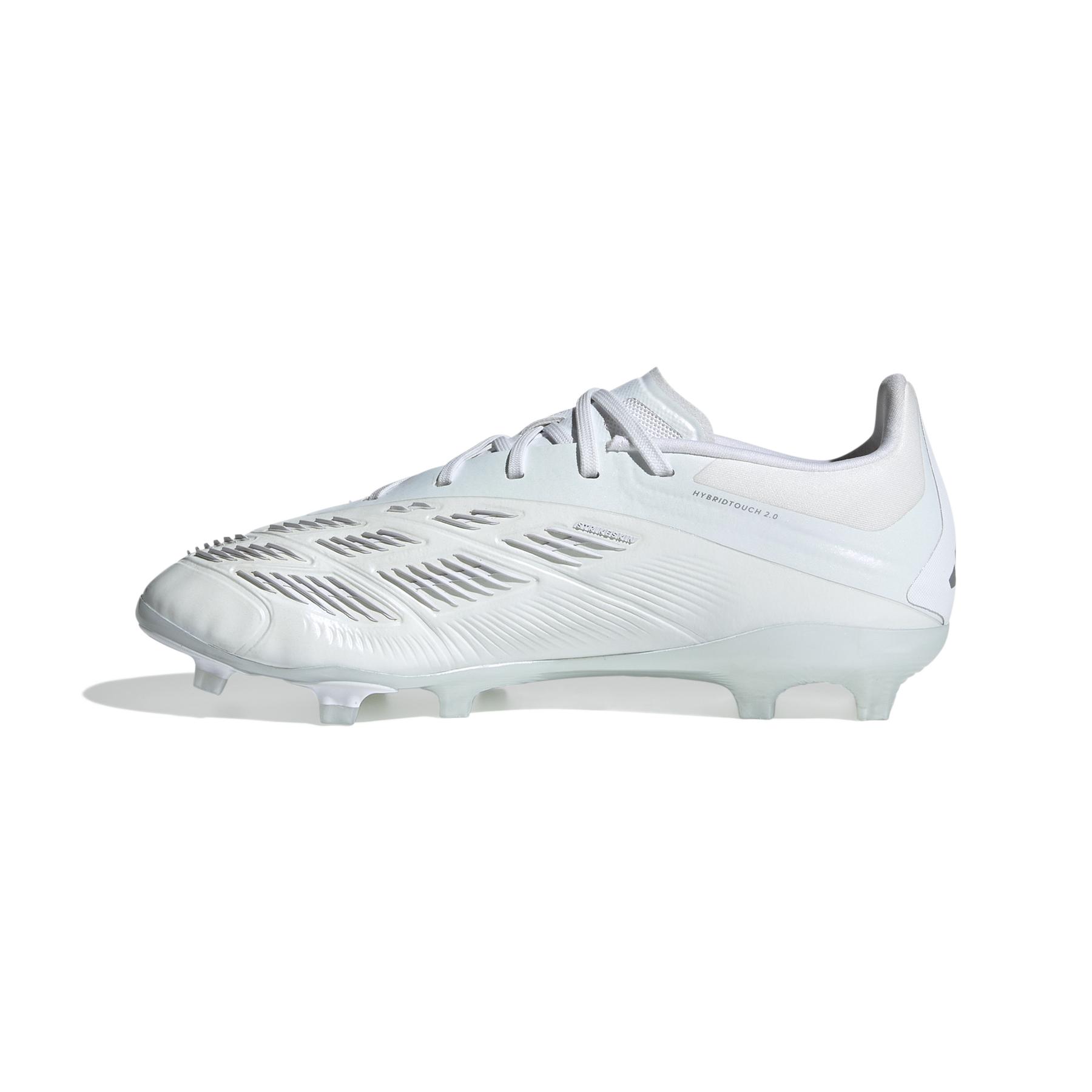 product/a/d/adidas_ig7744_4_footwear_photography_side_medial_center_view_white-030824.jpg