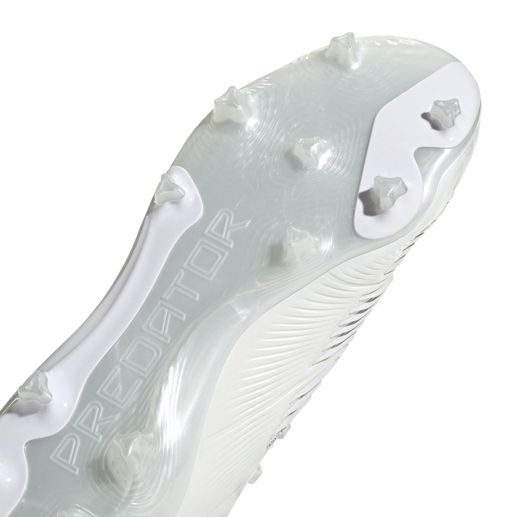 product/a/d/adidas_ig7744_8_footwear_photography_detail_view_2_white-030824.jpg
