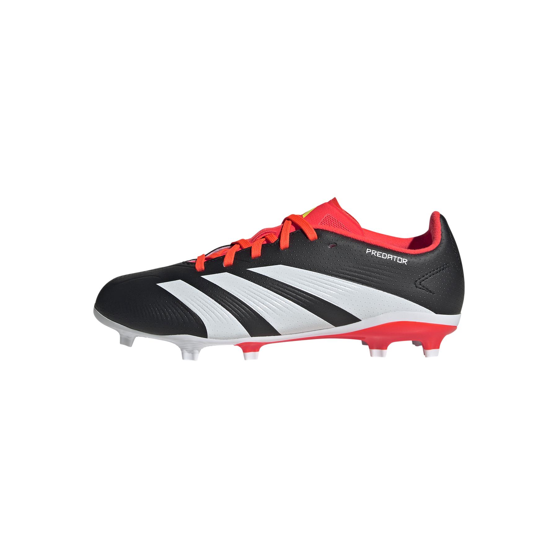 product/a/d/adidas_ig7748_12_footwear_photography_left_side_center_lateral_view_white.jpg