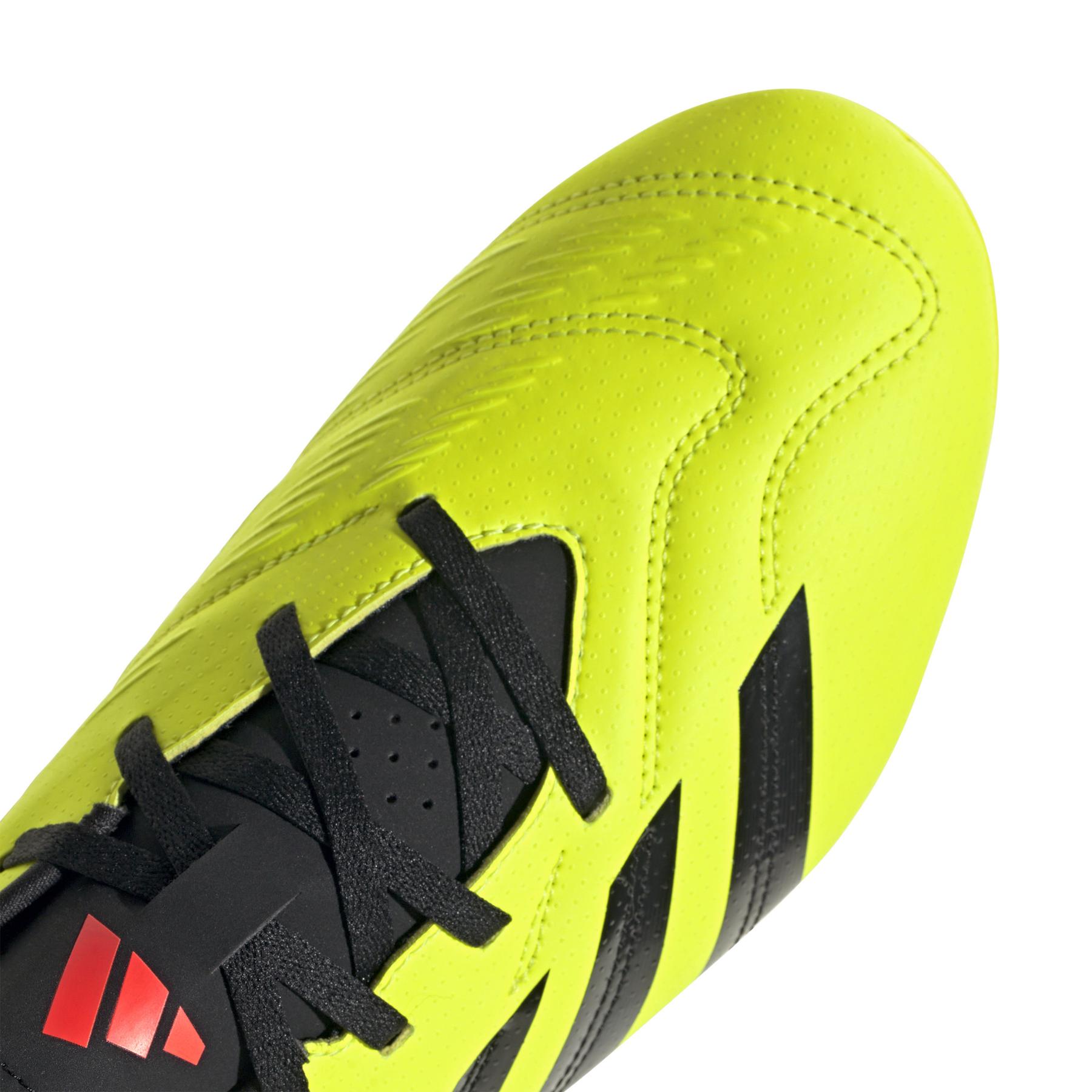product/a/d/adidas_ig7757_8_footwear_photography_detail_view_2_white.jpg