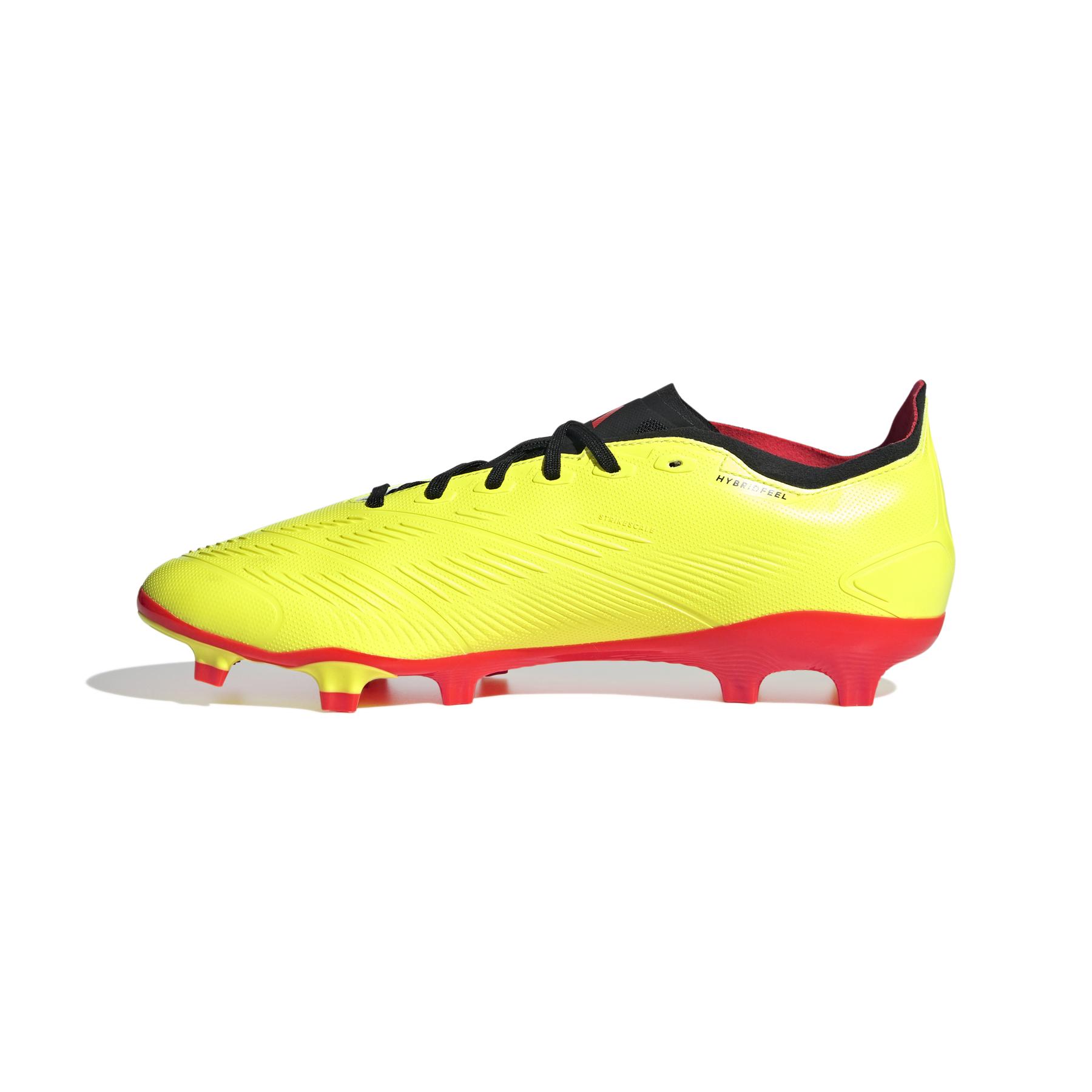 product/a/d/adidas_ig7761_4_footwear_photography_side_medial_center_view_white.jpg