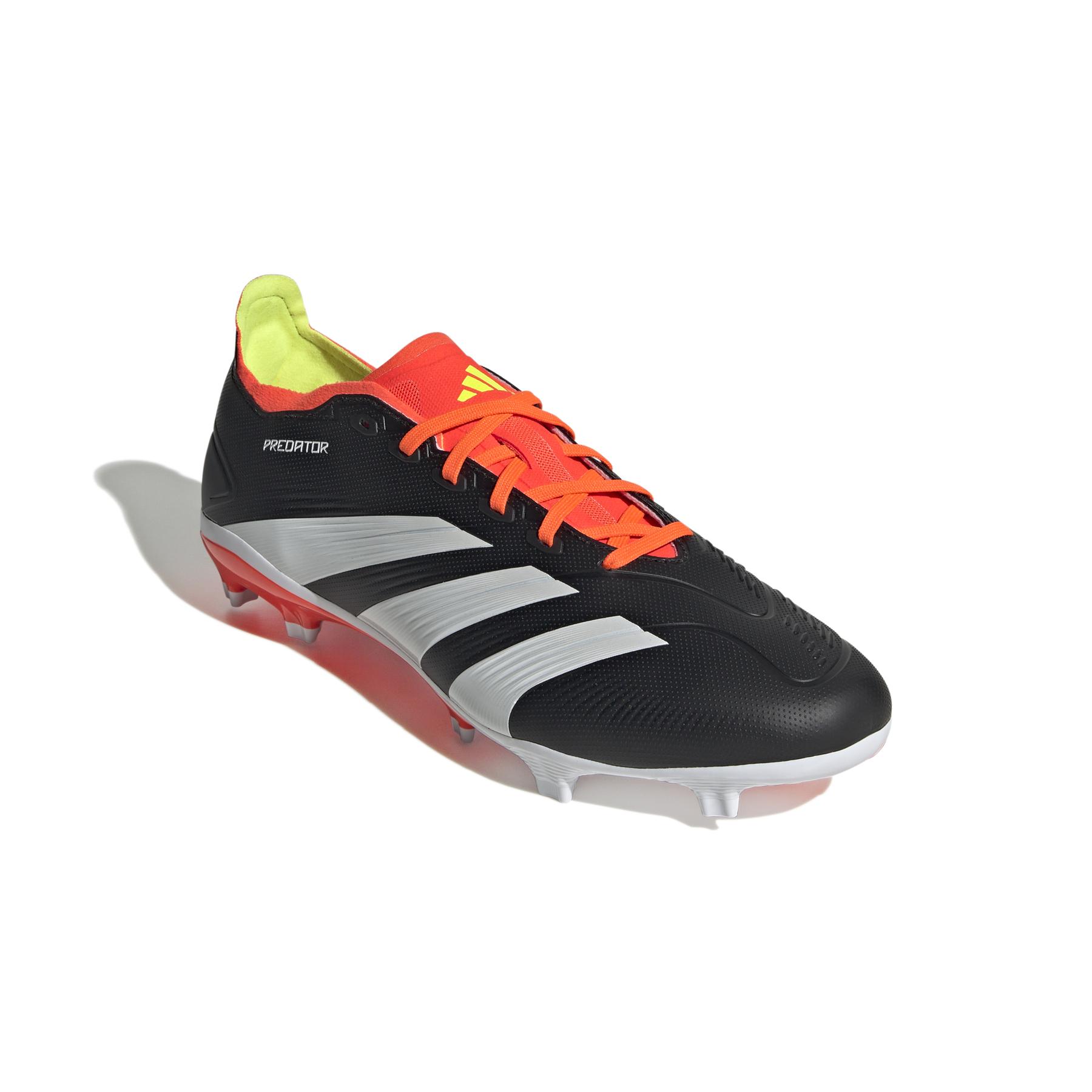 product/a/d/adidas_ig7762_5_footwear_photography_front_lateral_top_view_white.jpg