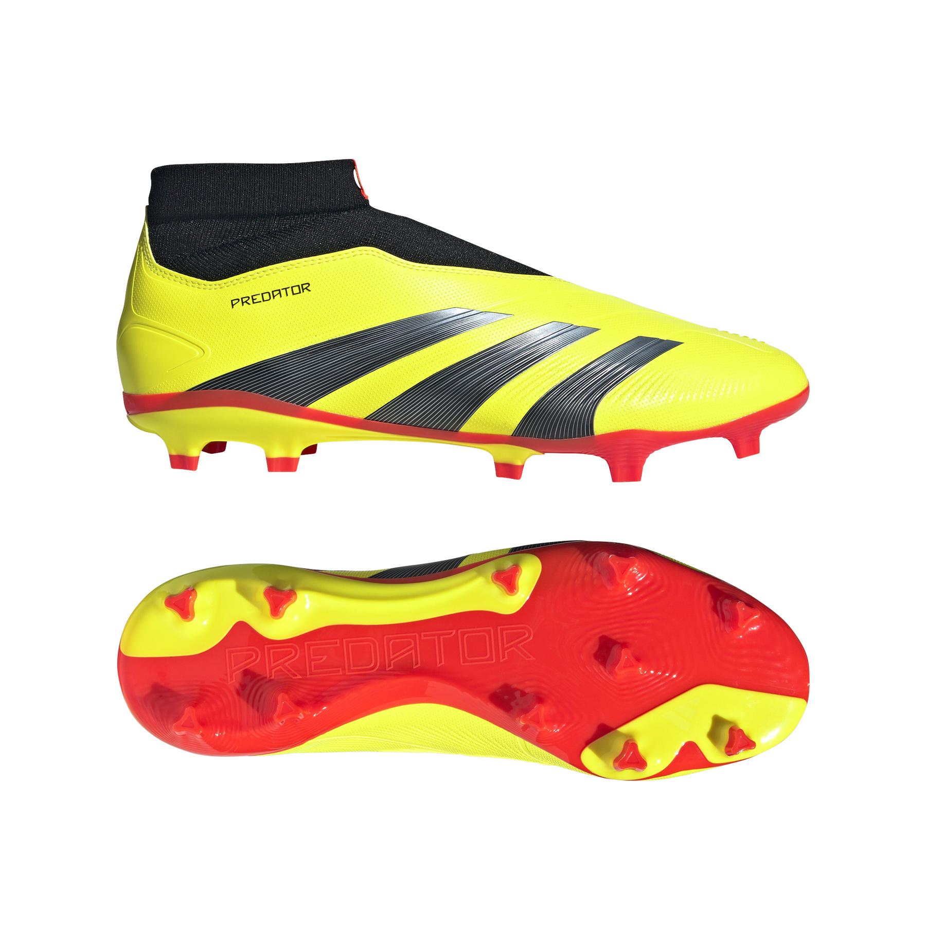 product/a/d/adidas_ig7766_13_footwear_photography_side_lateral_bottom_view_white.jpg