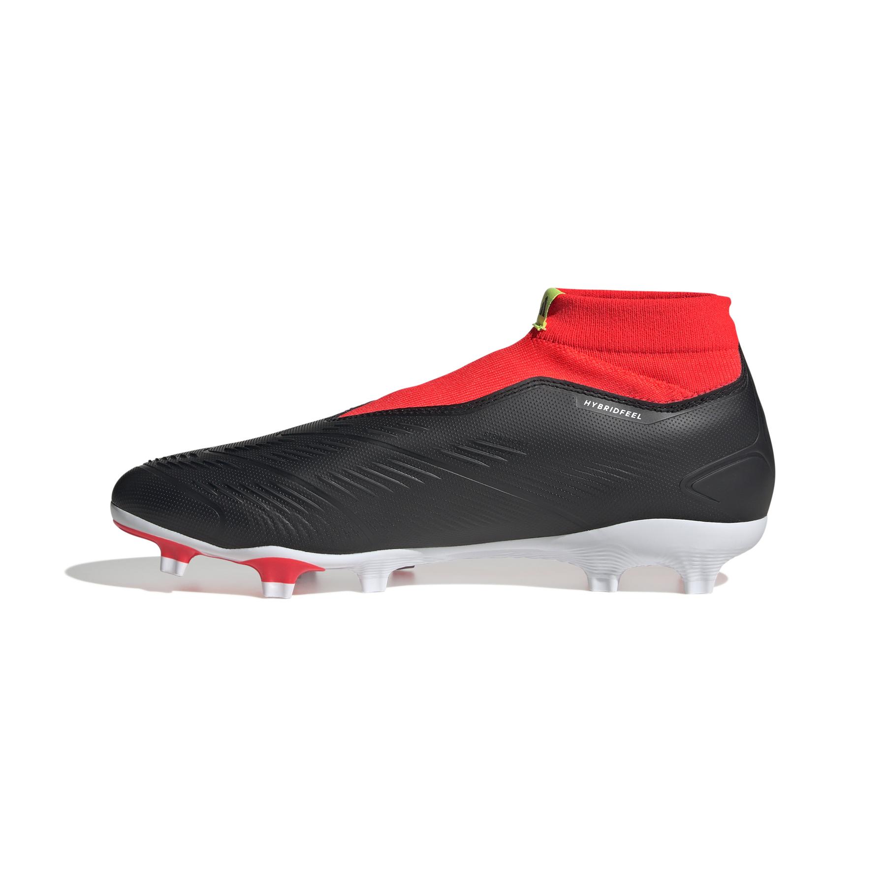 product/a/d/adidas_ig7768_4_footwear_photography_side_medial_center_view_white-030824.jpg