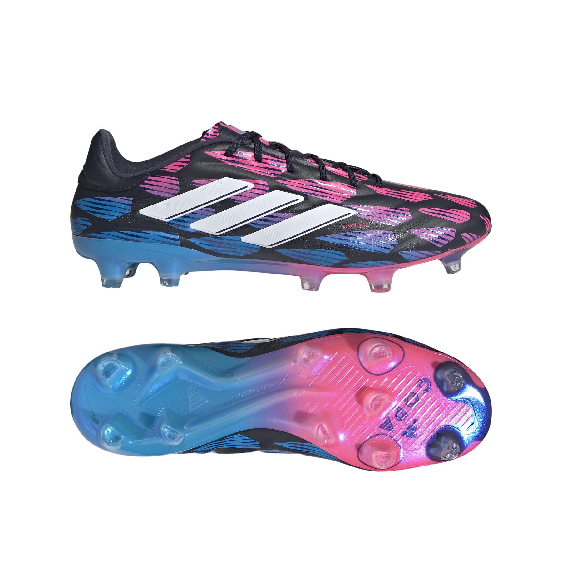 product/a/d/adidas_ig8711_11_footwear_photography_side_lateral_bottom_view_white.jpg