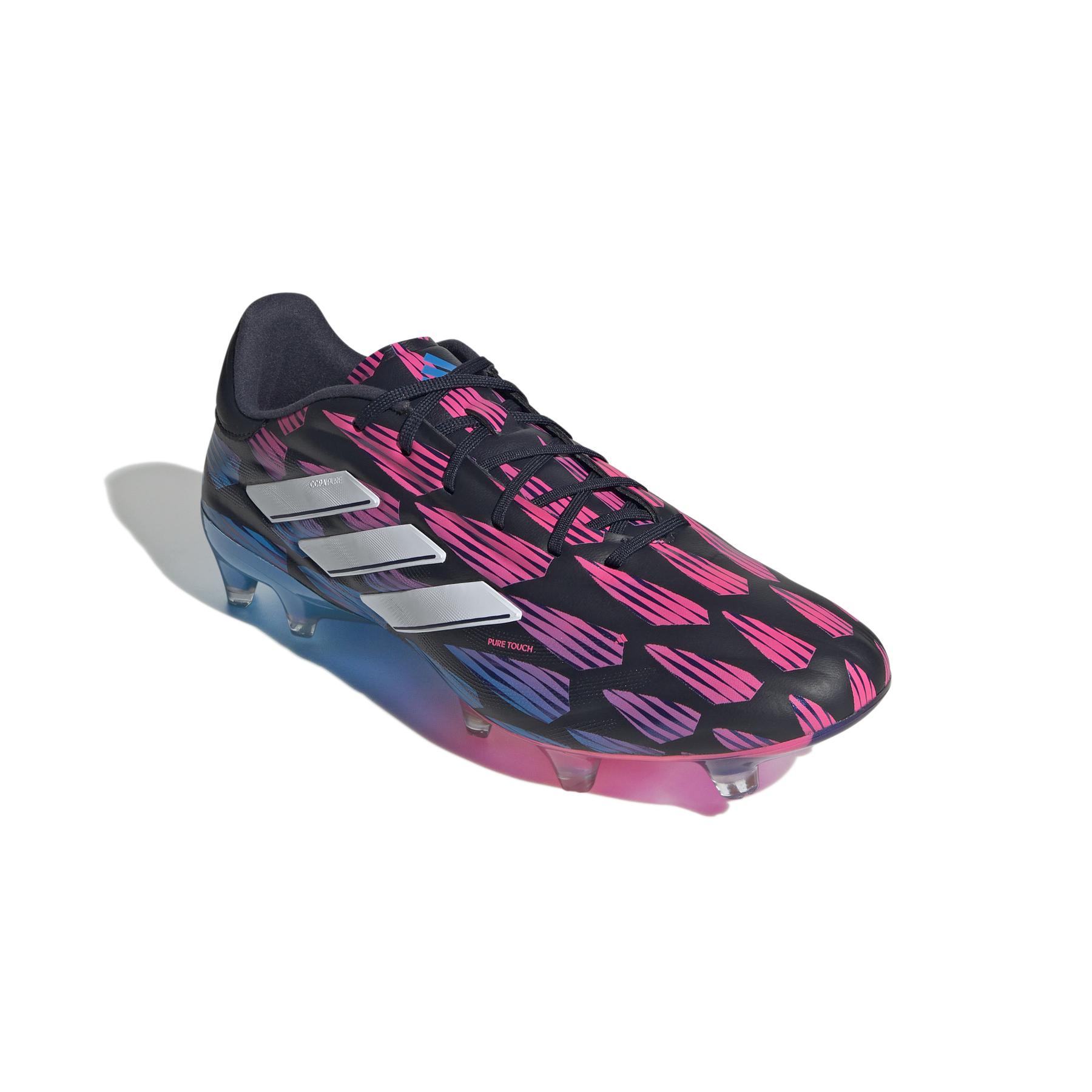 product/a/d/adidas_ig8711_5_footwear_photography_front_lateral_top_view_white.jpg