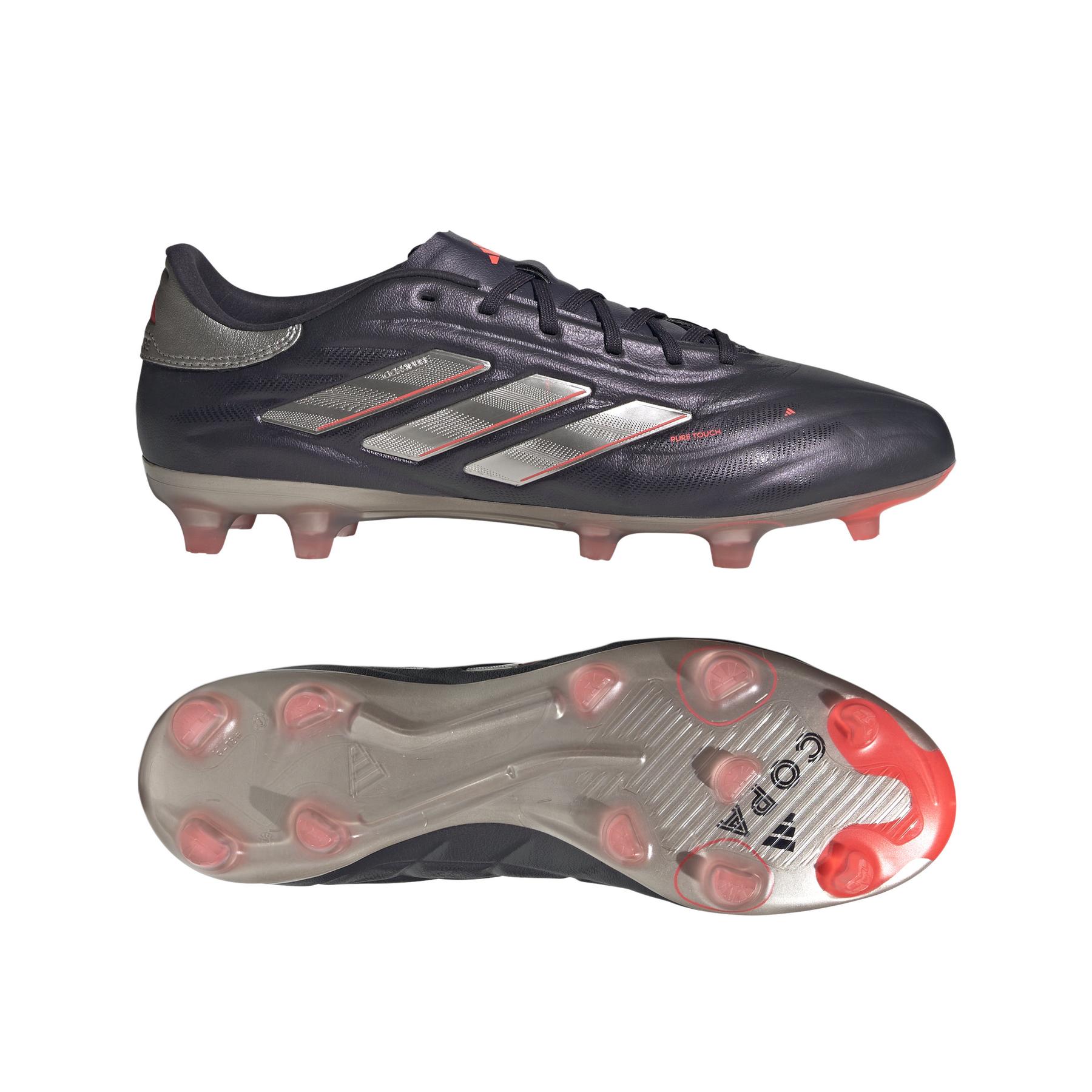 product/a/d/adidas_ig8714_11_footwear_photography_side_lateral_bottom_view_white.jpg