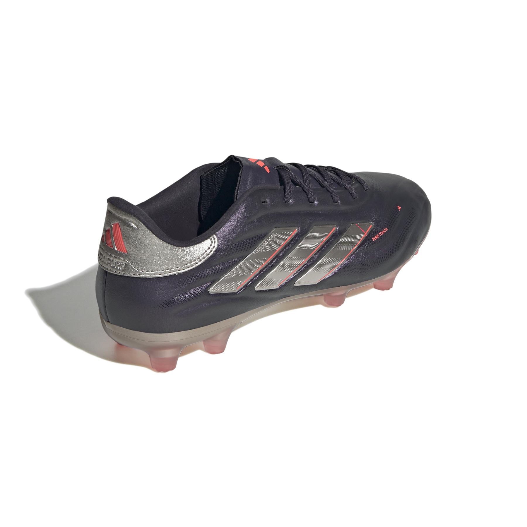 product/a/d/adidas_ig8714_6_footwear_photography_back_lateral_top_view_white.jpg