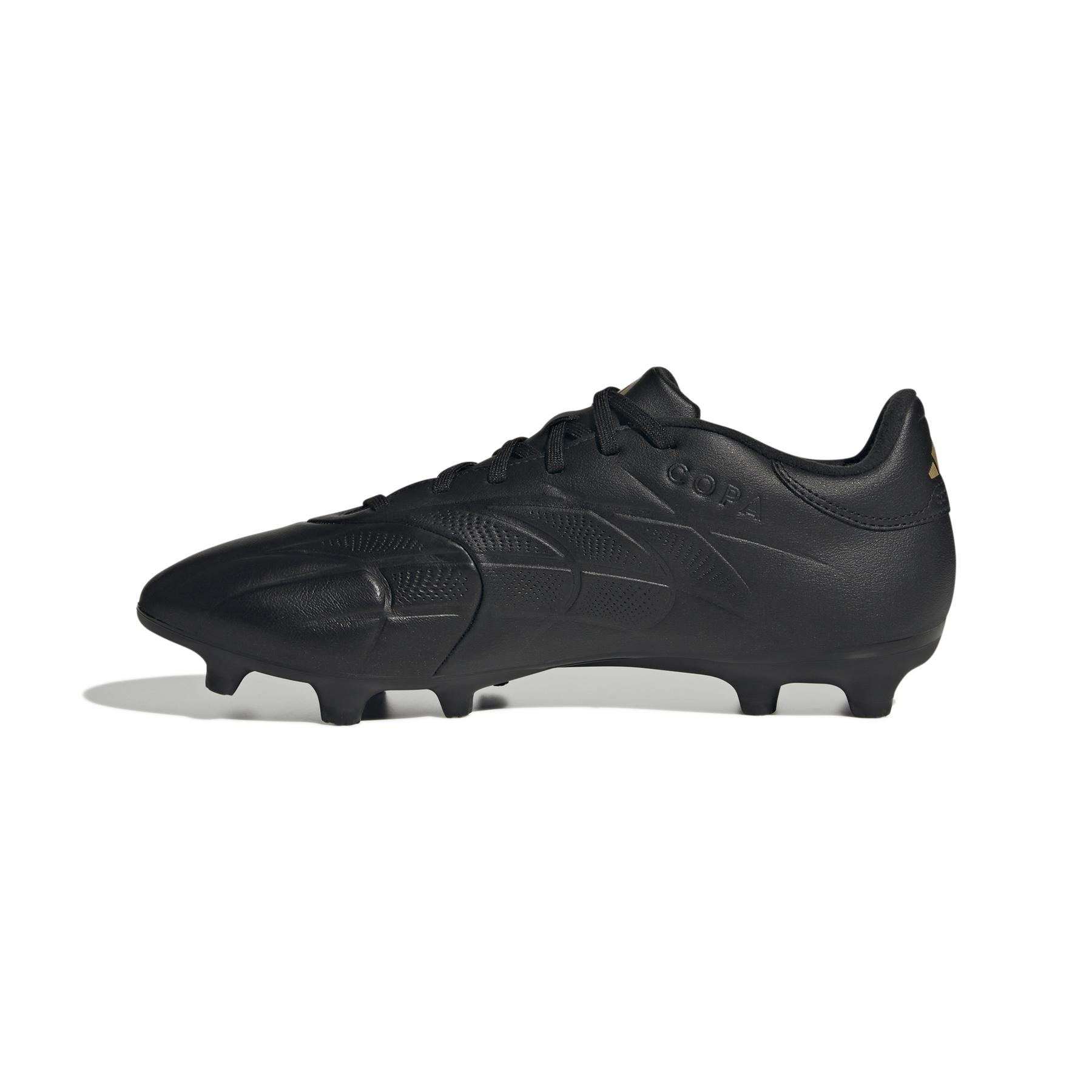 product/a/d/adidas_ig8717_4_footwear_photography_side_medial_center_view_white.jpg