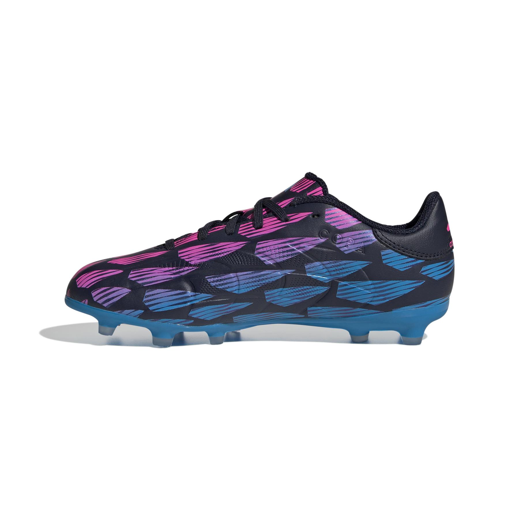 product/a/d/adidas_ig8731_4_footwear_photography_side_medial_center_view_white.jpg