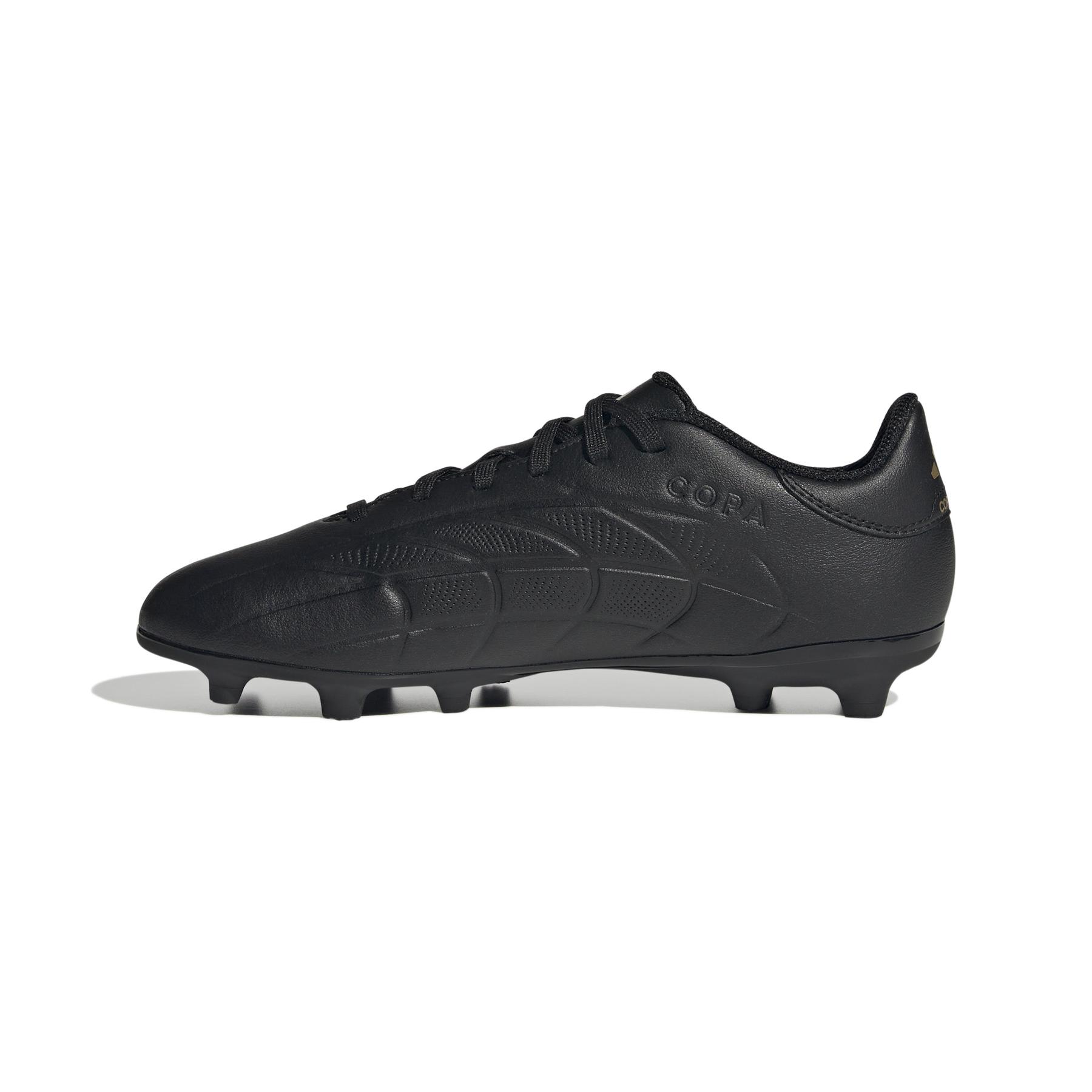 product/a/d/adidas_ig8732_4_footwear_photography_side_medial_center_view_white.jpg