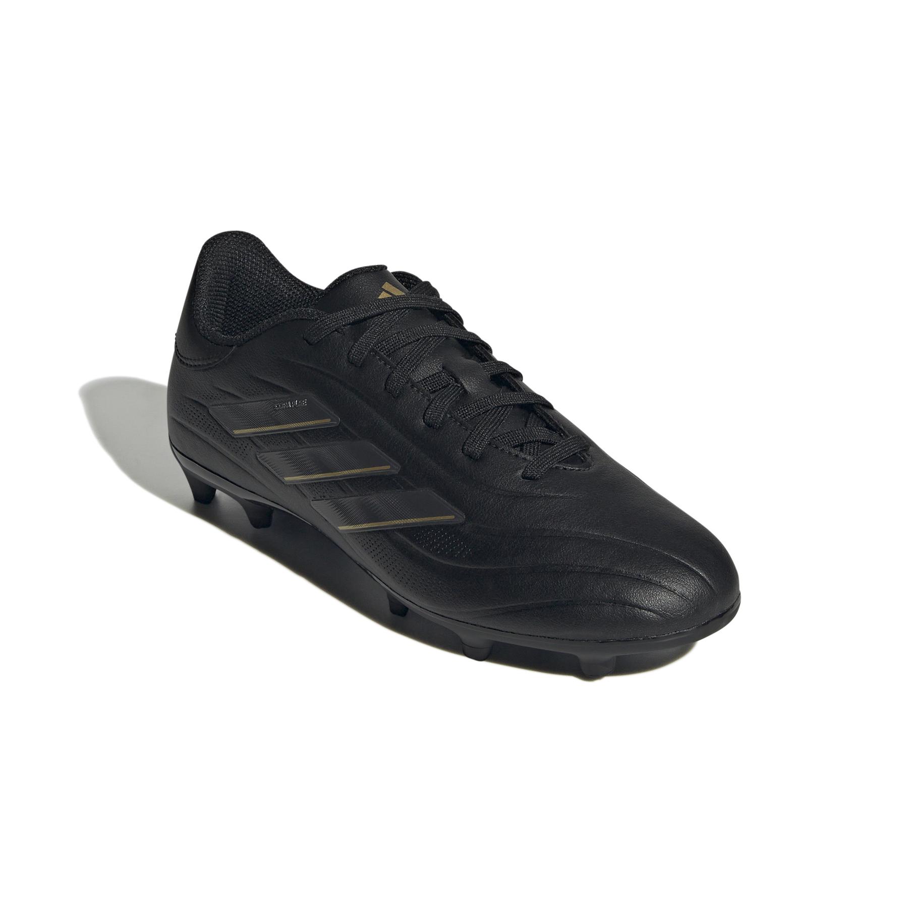 product/a/d/adidas_ig8732_5_footwear_photography_front_lateral_top_view_white.jpg