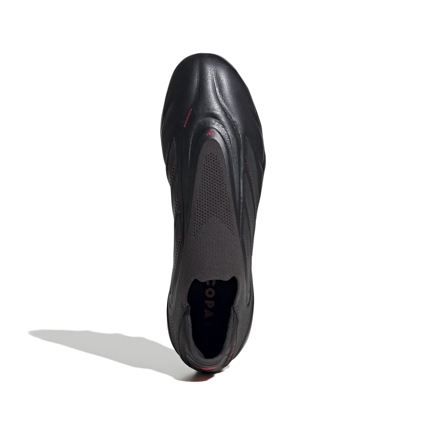product/a/d/adidas_ih0077_2_footwear_photography_top_portrait_view_white.jpg