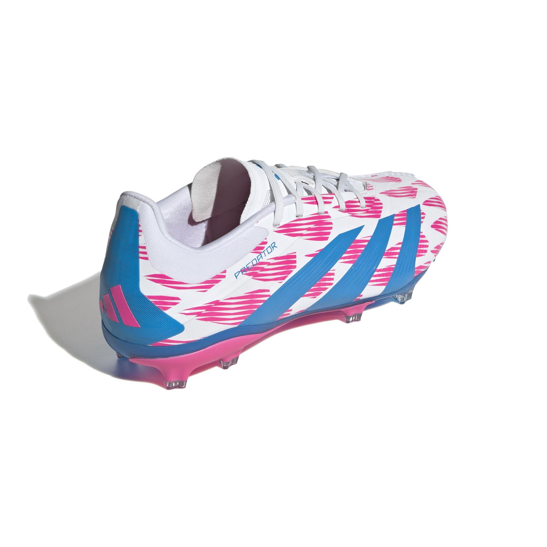 product/a/d/adidas_ih0420_6_footwear_photography_back_lateral_top_view_white.jpg