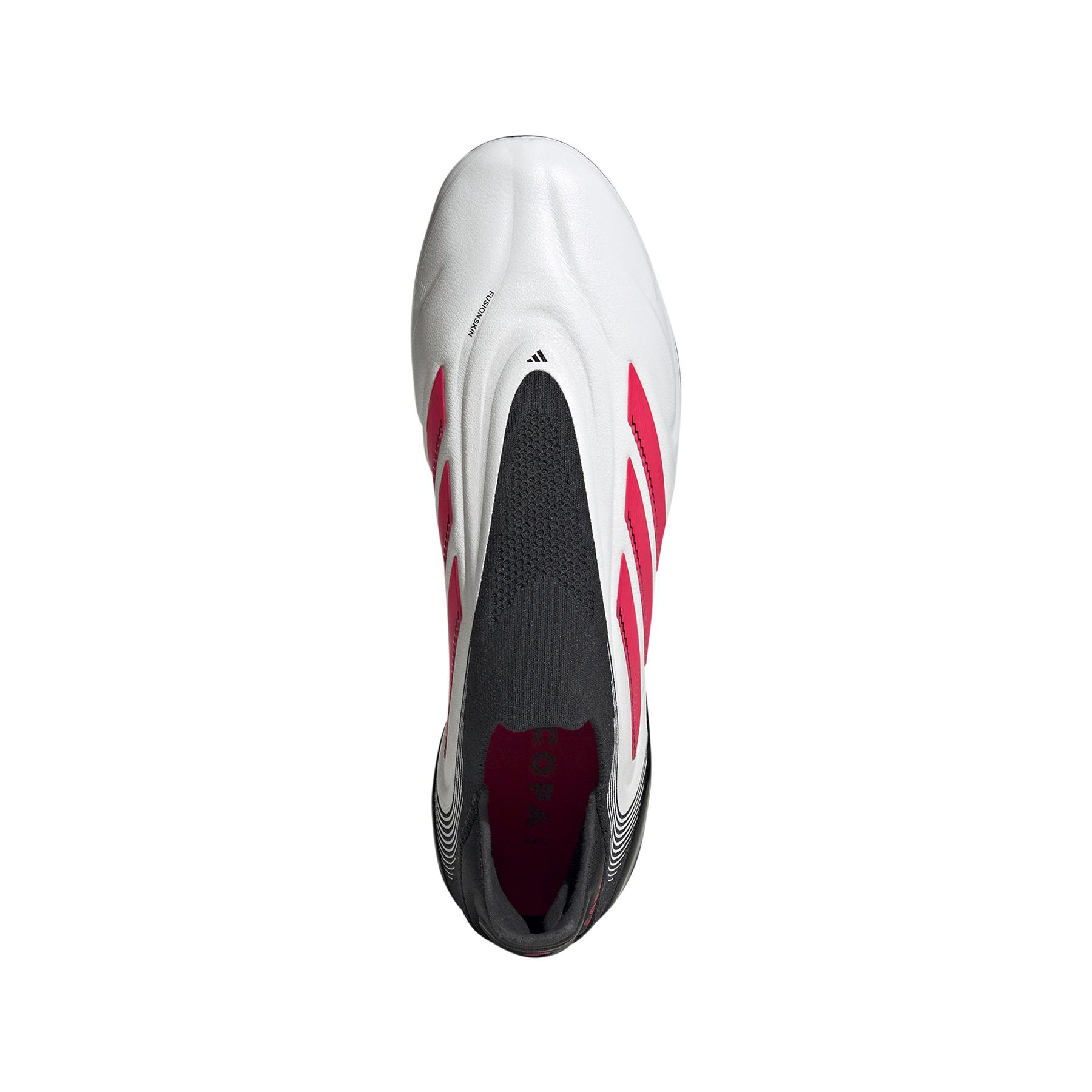product/a/d/adidas_ih0858_ftwwht-lucred-cblack_2.jpg