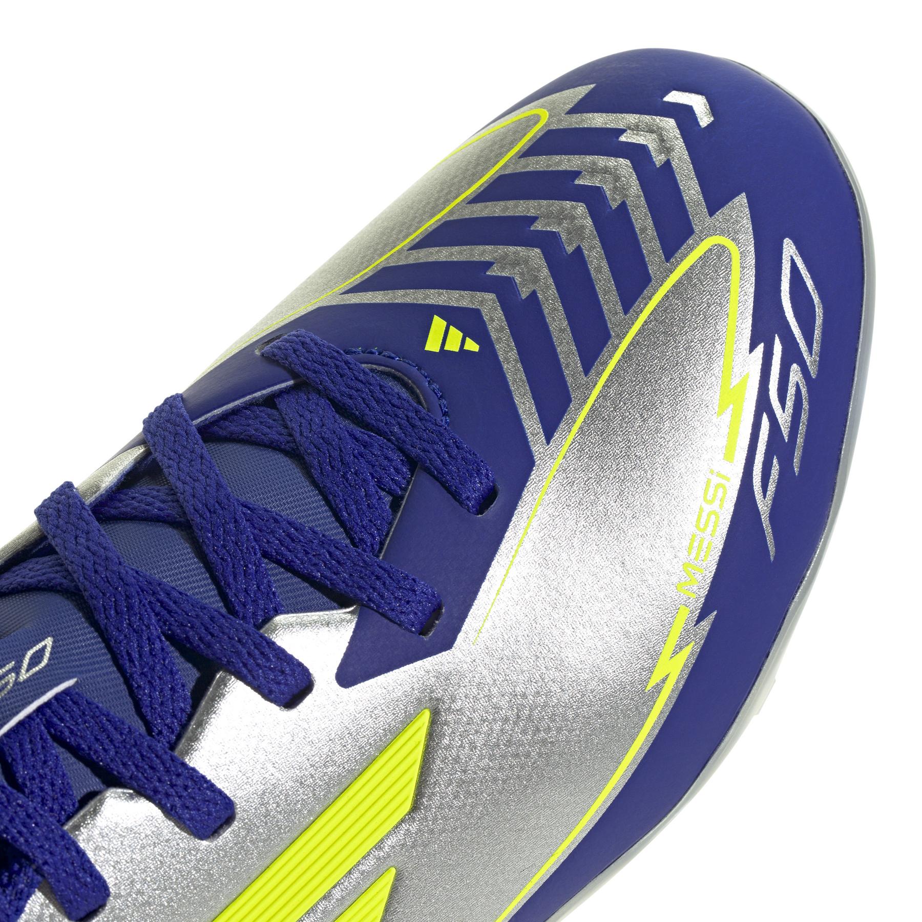 product/a/d/adidas_ih0924_7_footwear_photography_detail_view_1_white.jpg