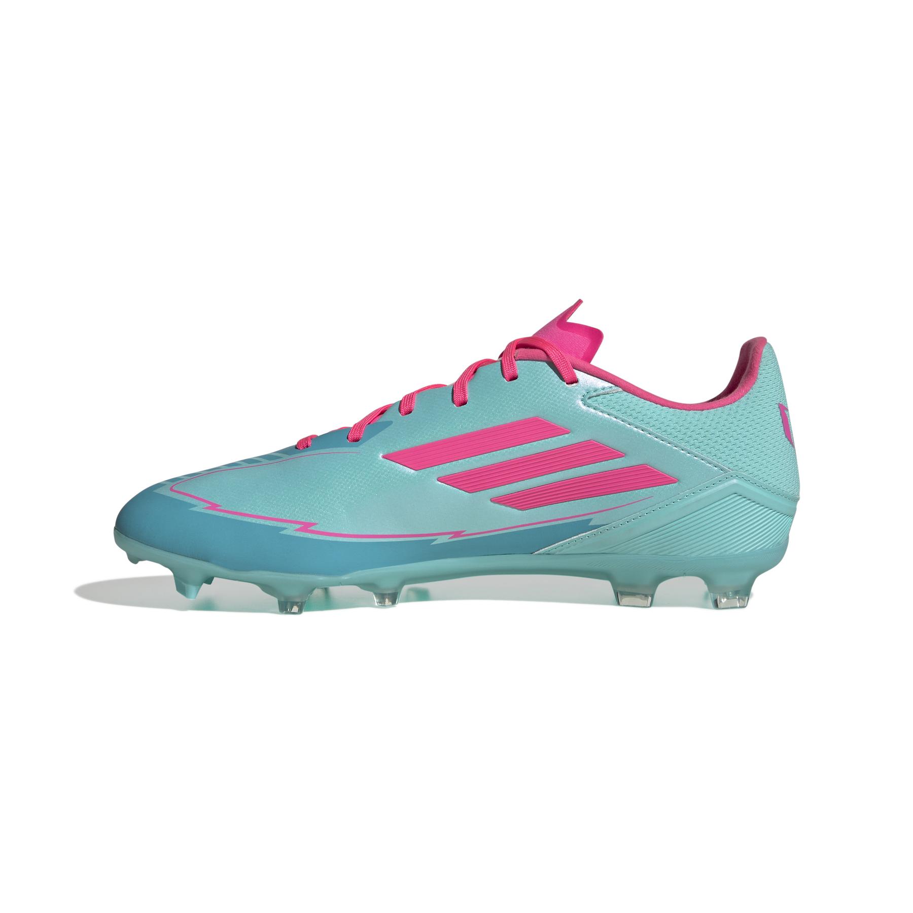 product/a/d/adidas_ih0928_4_footwear_photography_side_medial_center_view_white.jpg
