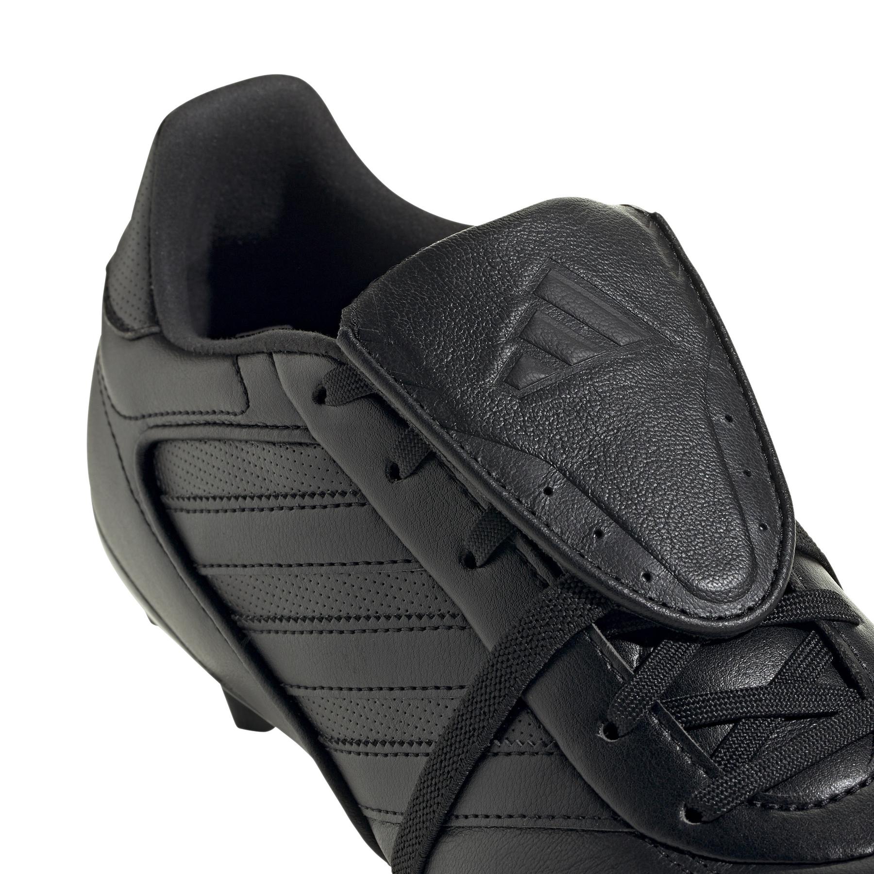 product/a/d/adidas_ih8281_7_footwear_photography_detail_view_1_white.jpg