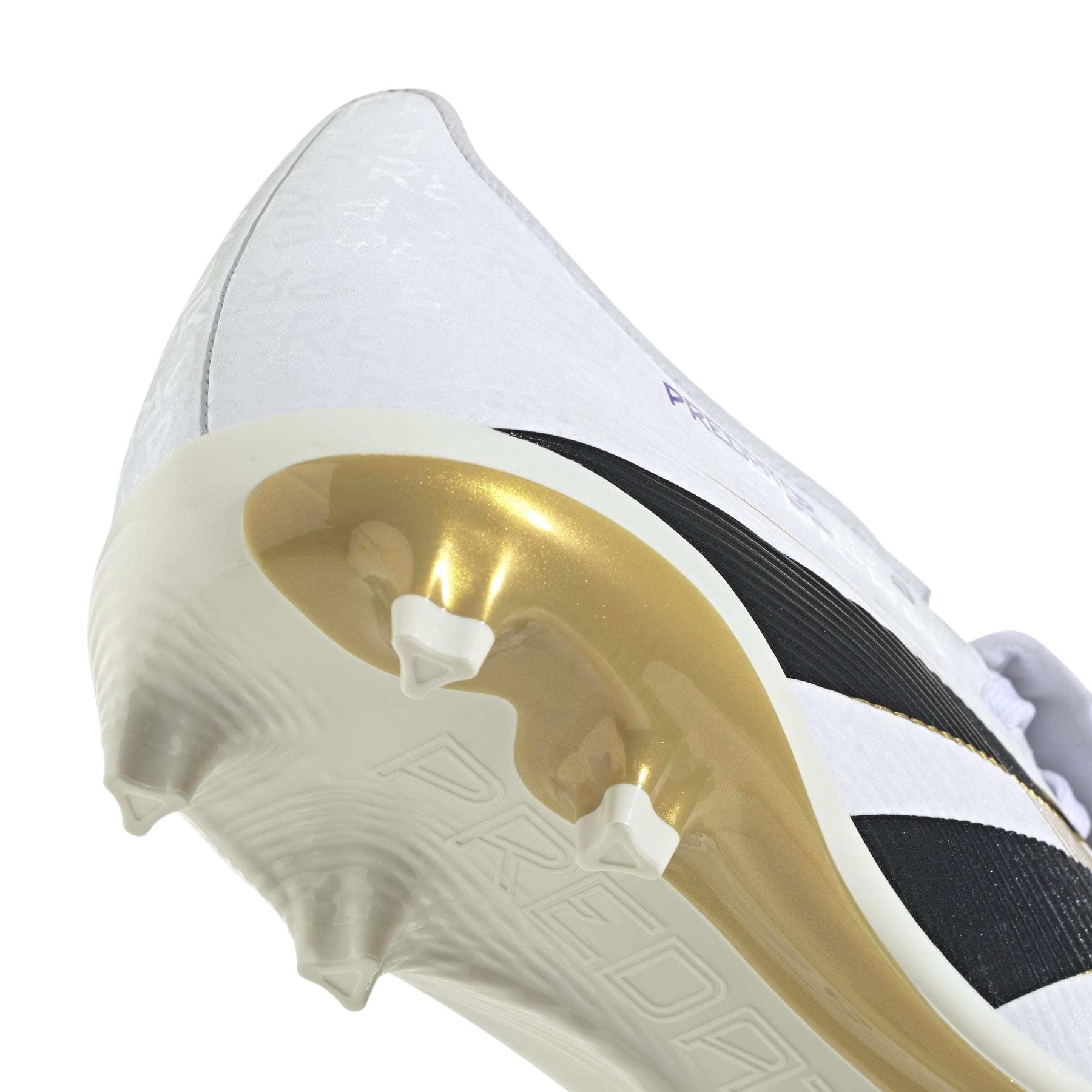product/a/d/adidas_ih9587_7_footwear_photography_detail_view_1_white.jpg