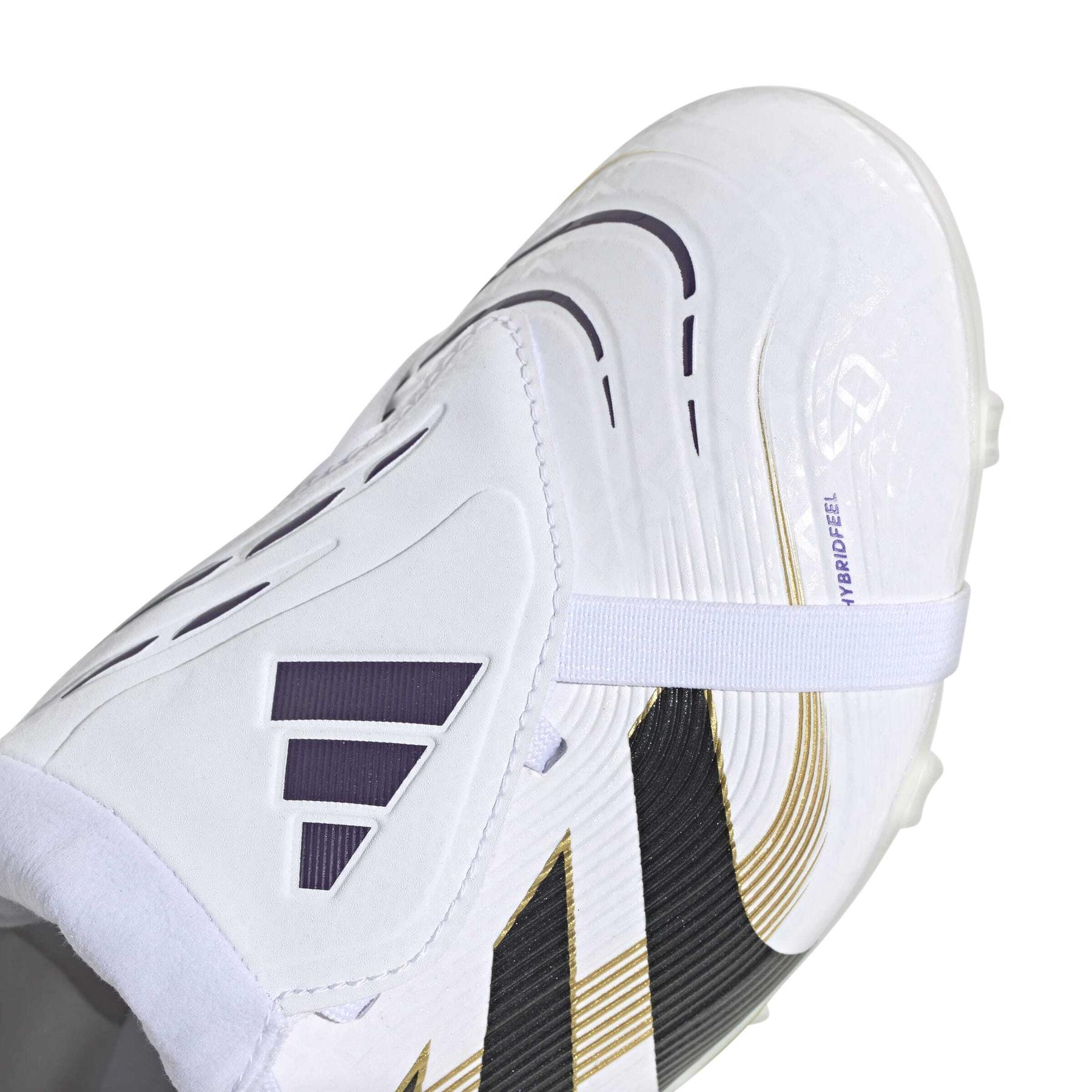 product/a/d/adidas_ih9587_8_footwear_photography_detail_view_2_white.jpg