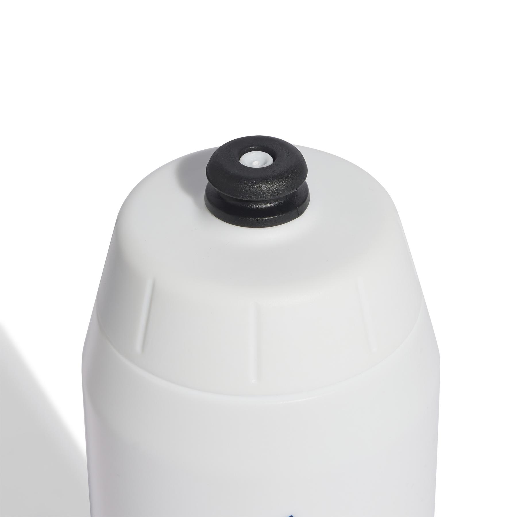 product/a/d/adidas_iw8156_2_hardware_photography_detail_view_1_white.jpg