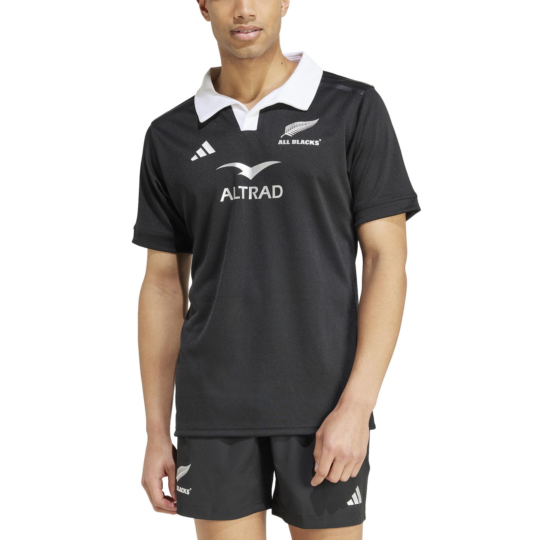 product/a/d/adidas_ix3112_5_apparel_on_model_front_view_white.jpg