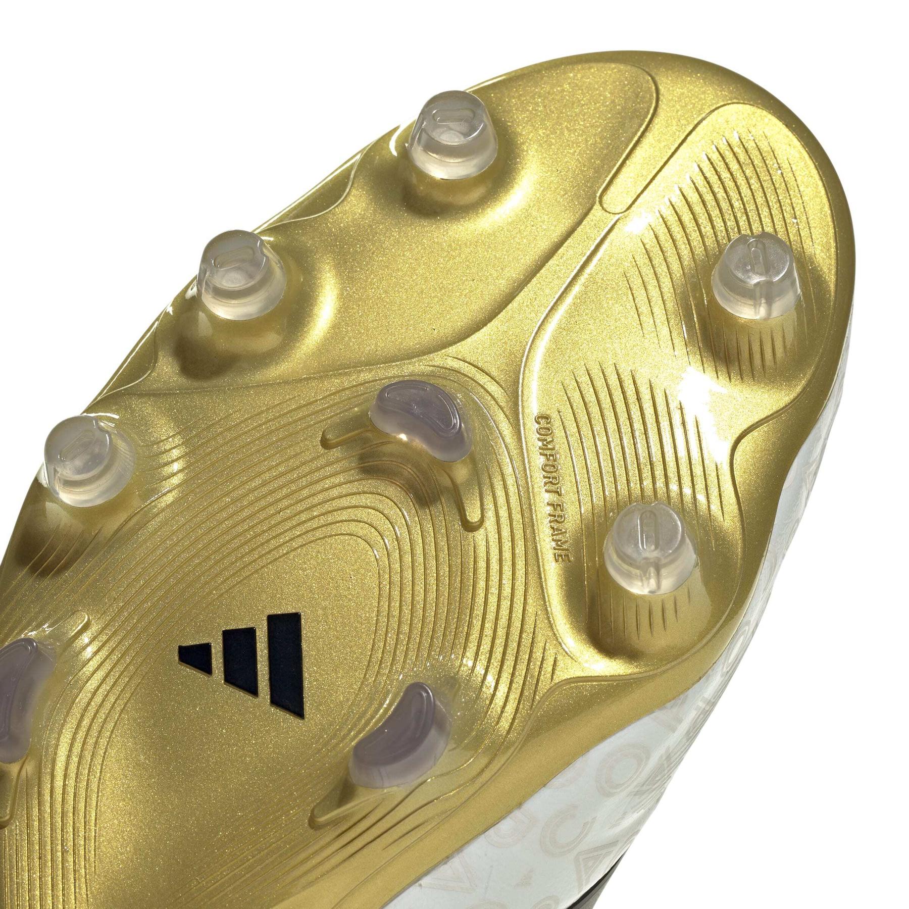product/a/d/adidas_jh6303_7_footwear_photography_detail_view_1_white.jpg