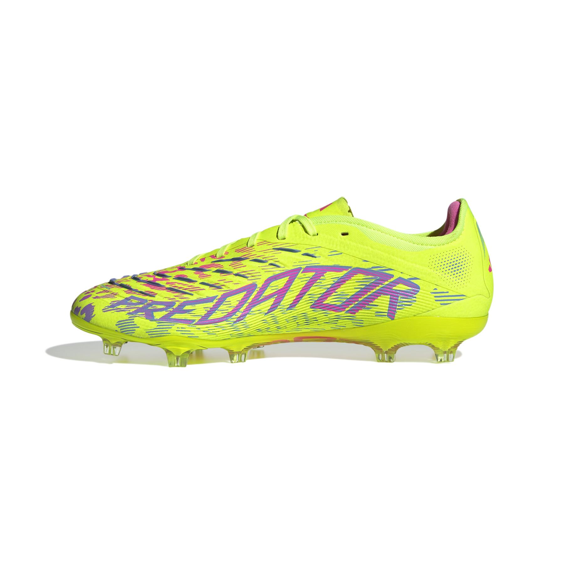 product/a/d/adidas_jh6467_4_footwear_photography_side_medial_center_view_white.jpg