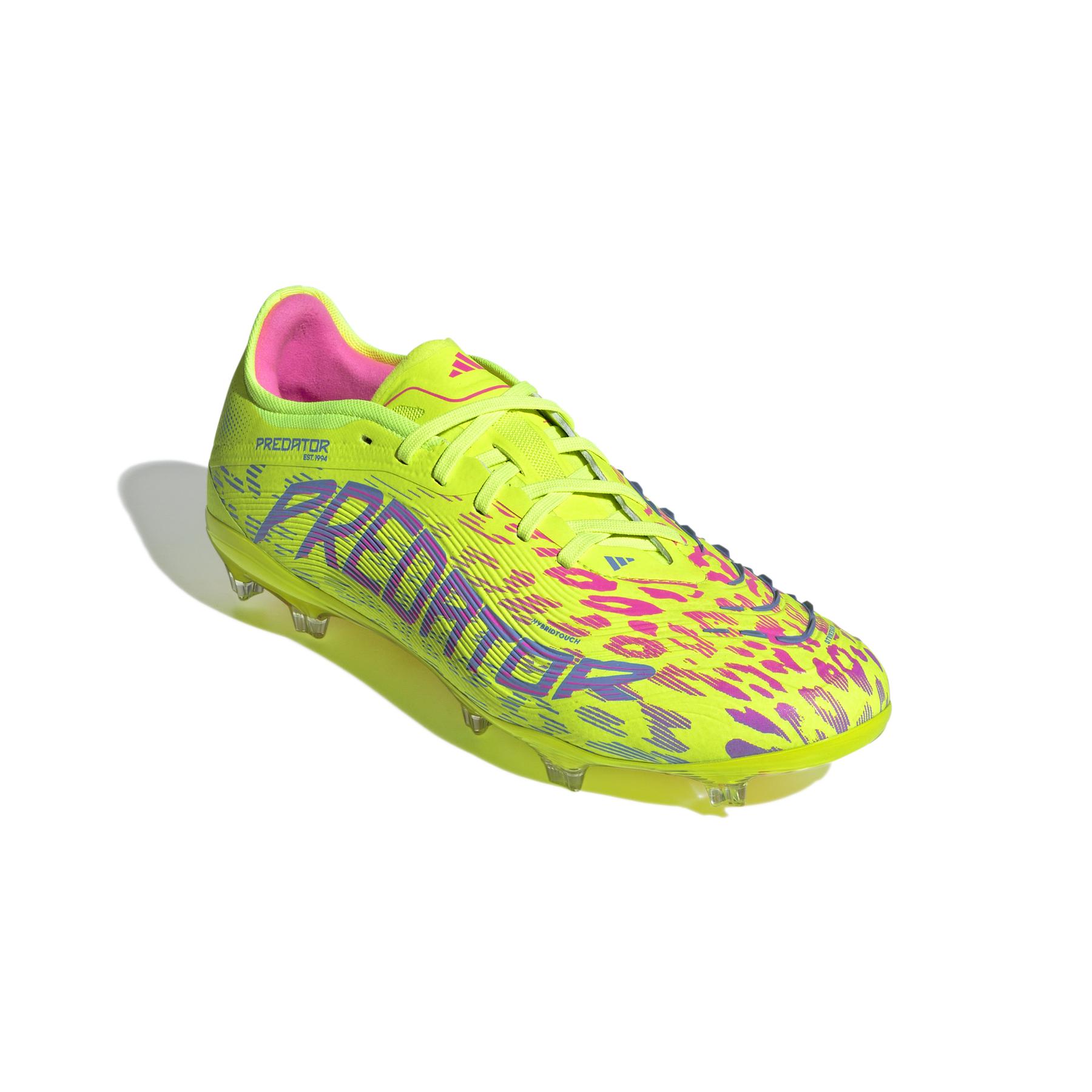 product/a/d/adidas_jh6467_5_footwear_photography_front_lateral_top_view_white.jpg