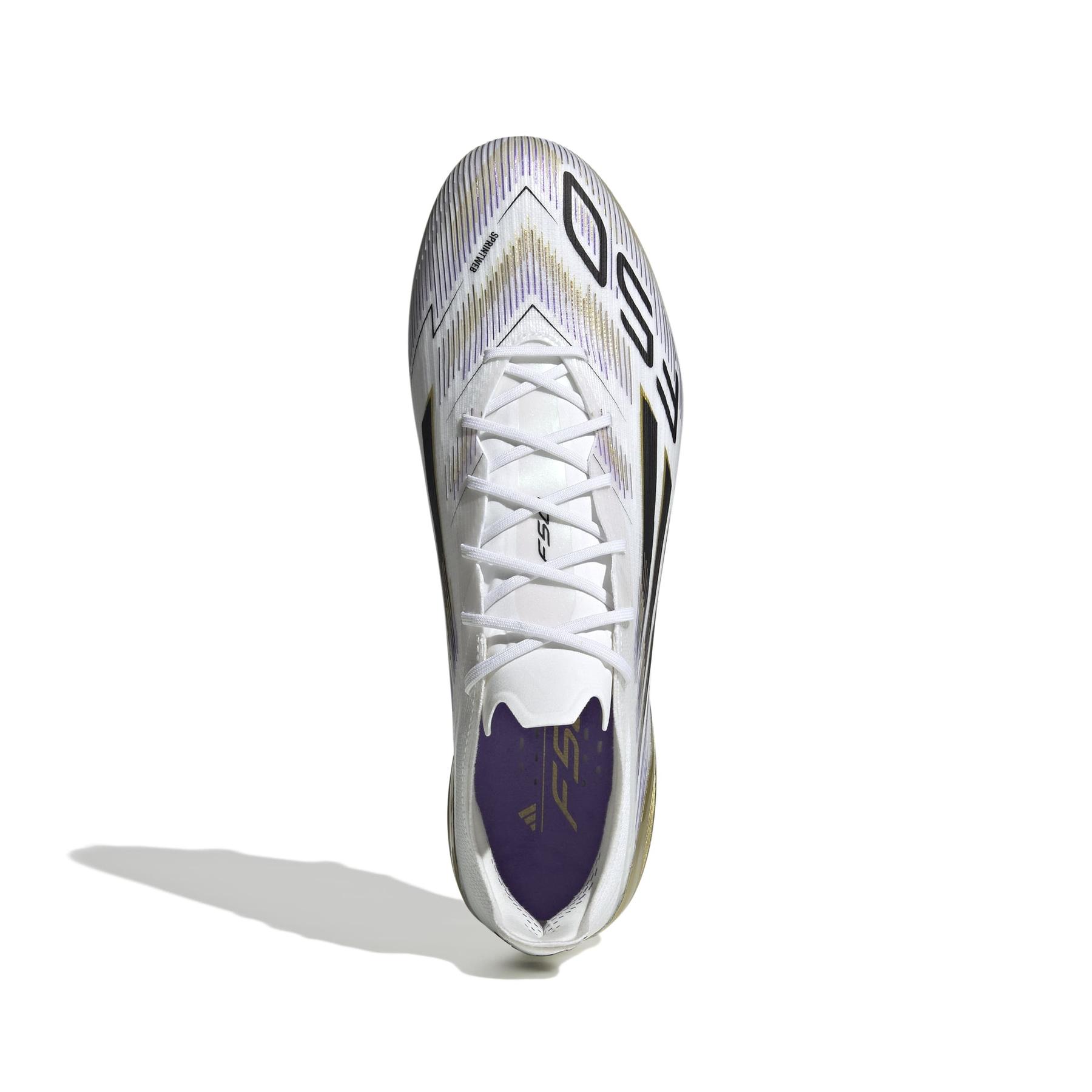 product/a/d/adidas_jh7617_2_footwear_photography_top_portrait_view_white.jpg