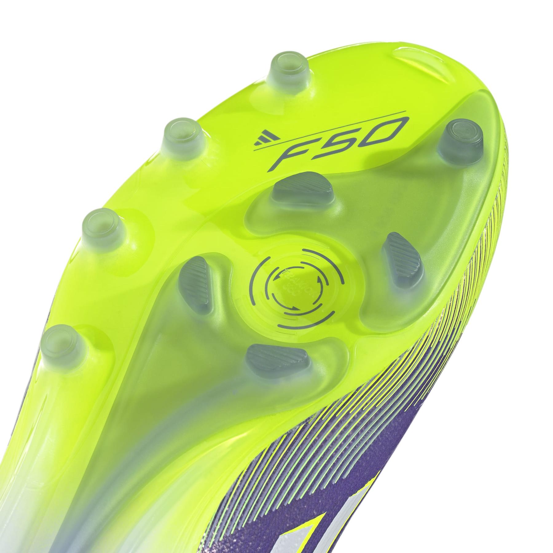 product/a/d/adidas_jh7638_7_footwear_photography_detail_view_1_white.jpg